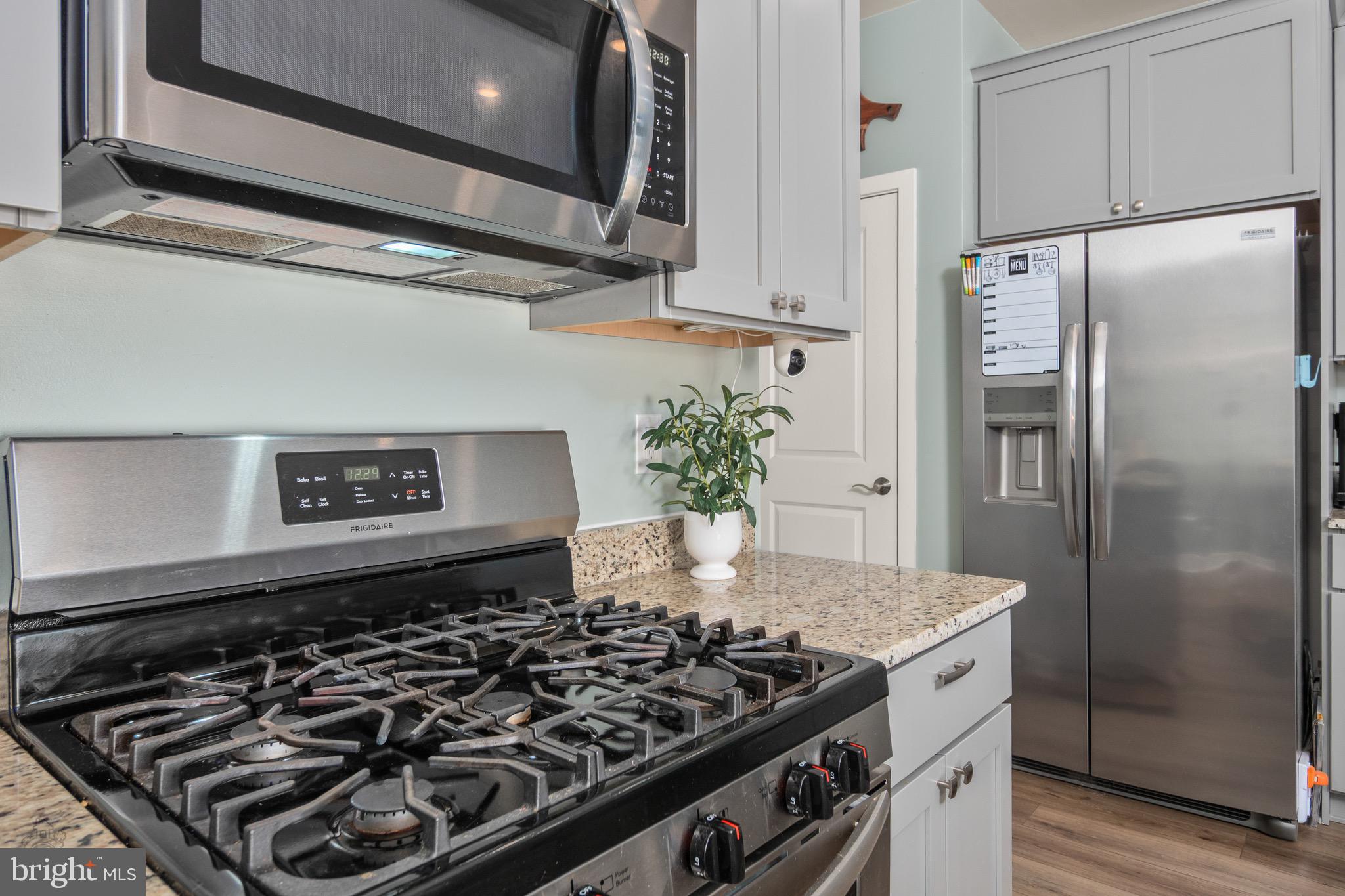 BROOKSIDE COURT AT UPPER SAUCON - Residential