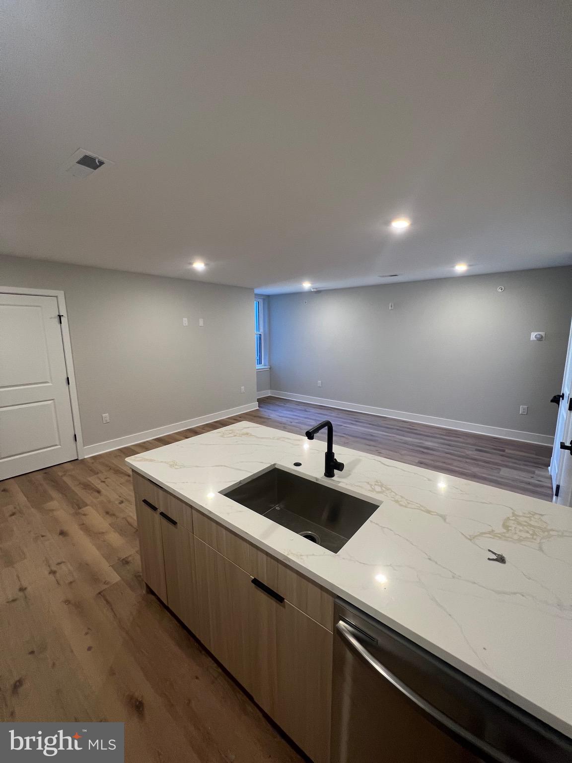 NORTH CENTRAL - Residential Lease