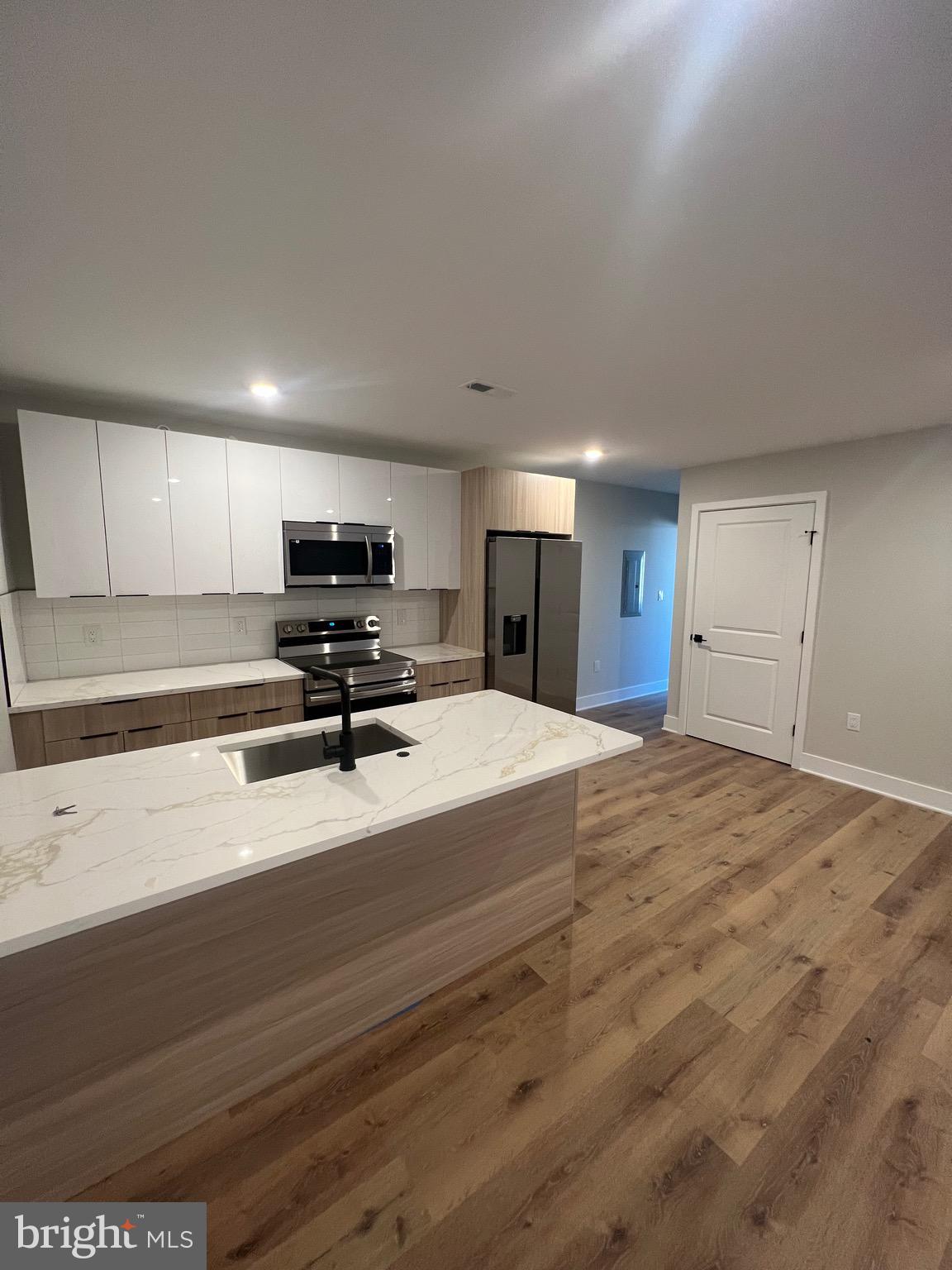 NORTH CENTRAL - Residential Lease