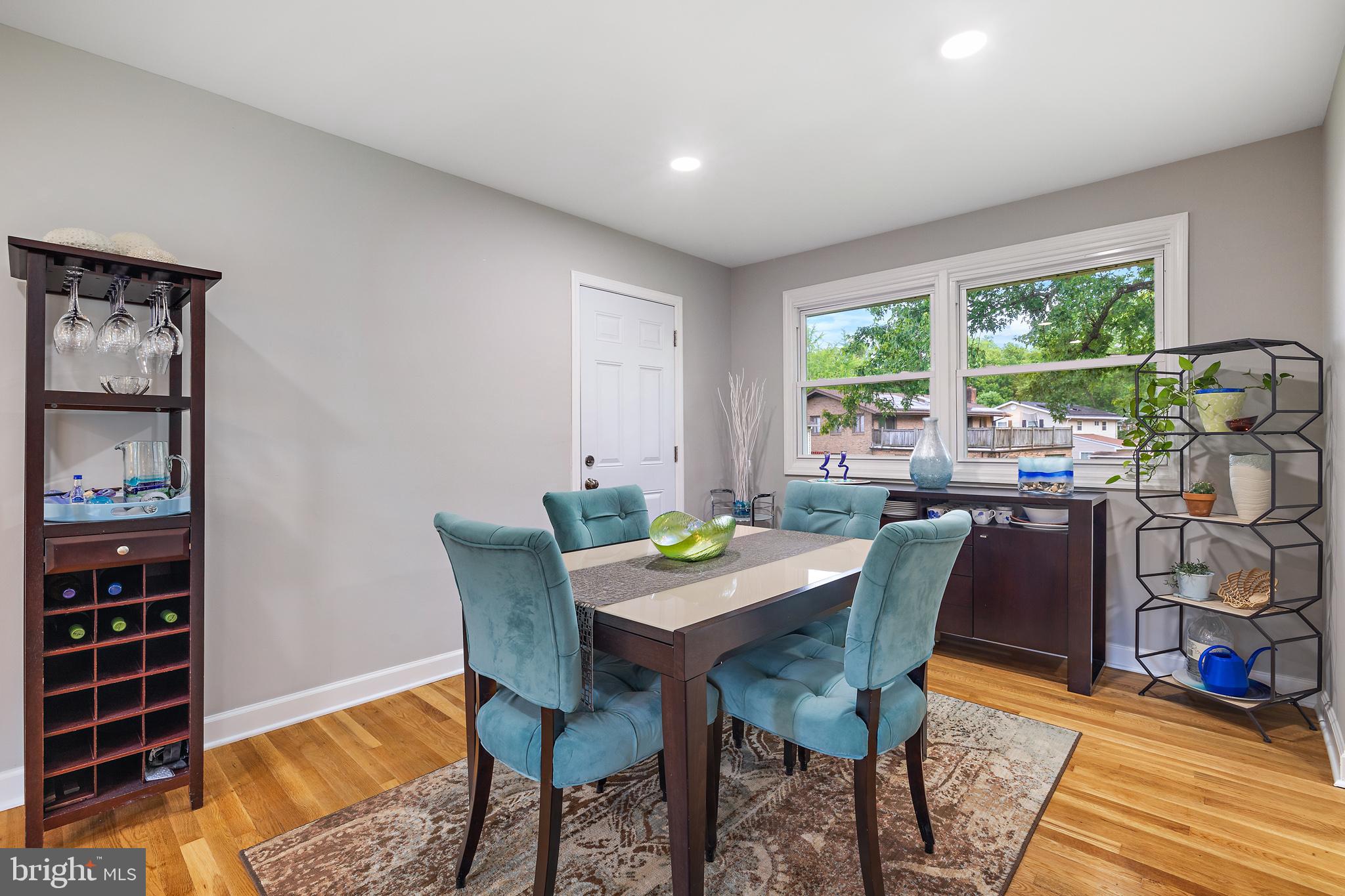 WHEATON VIEW - Residential