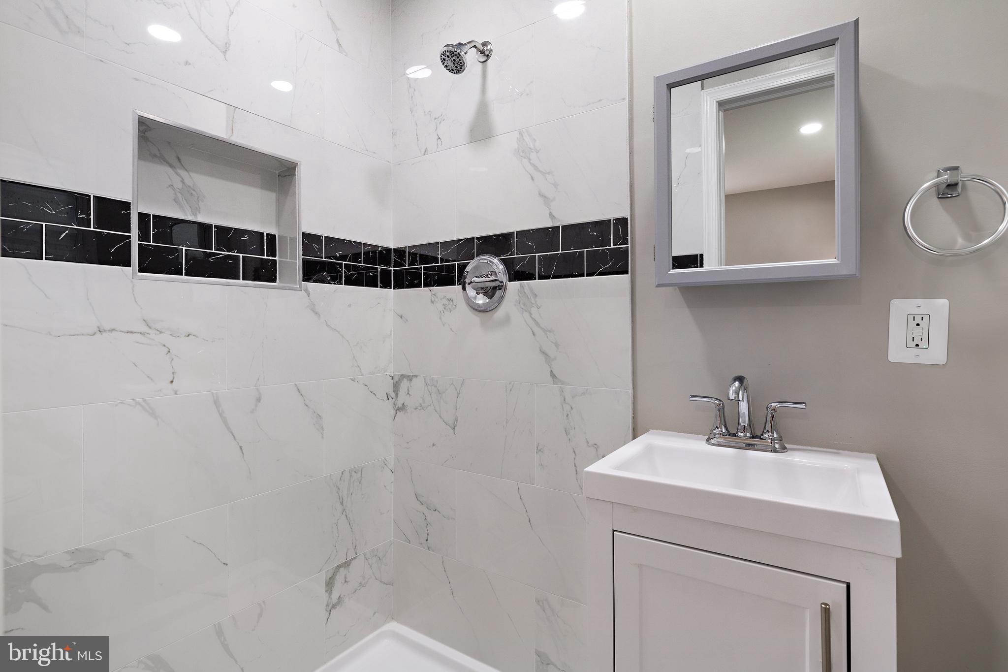 WHEATON VIEW - Residential