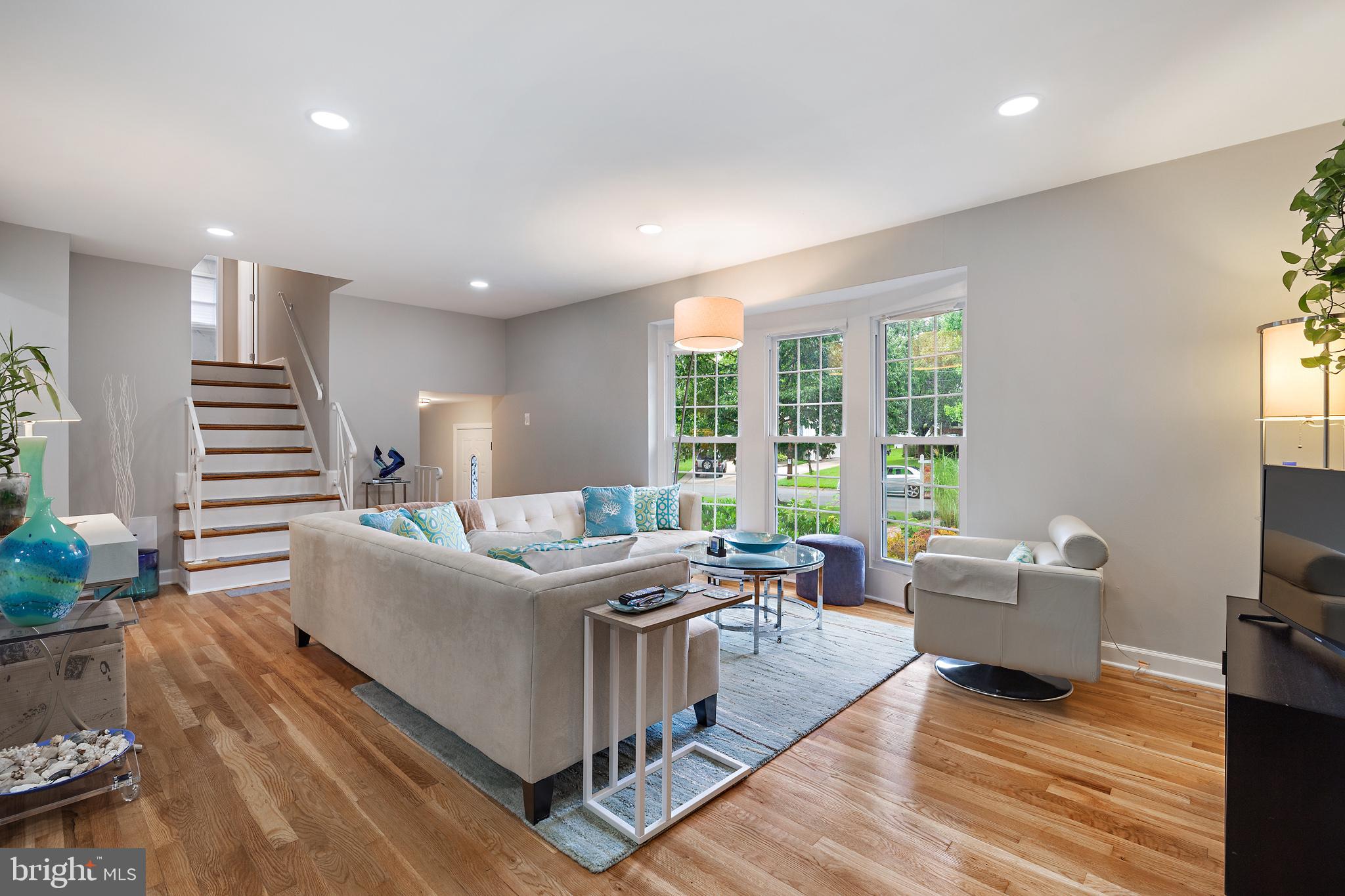 WHEATON VIEW - Residential