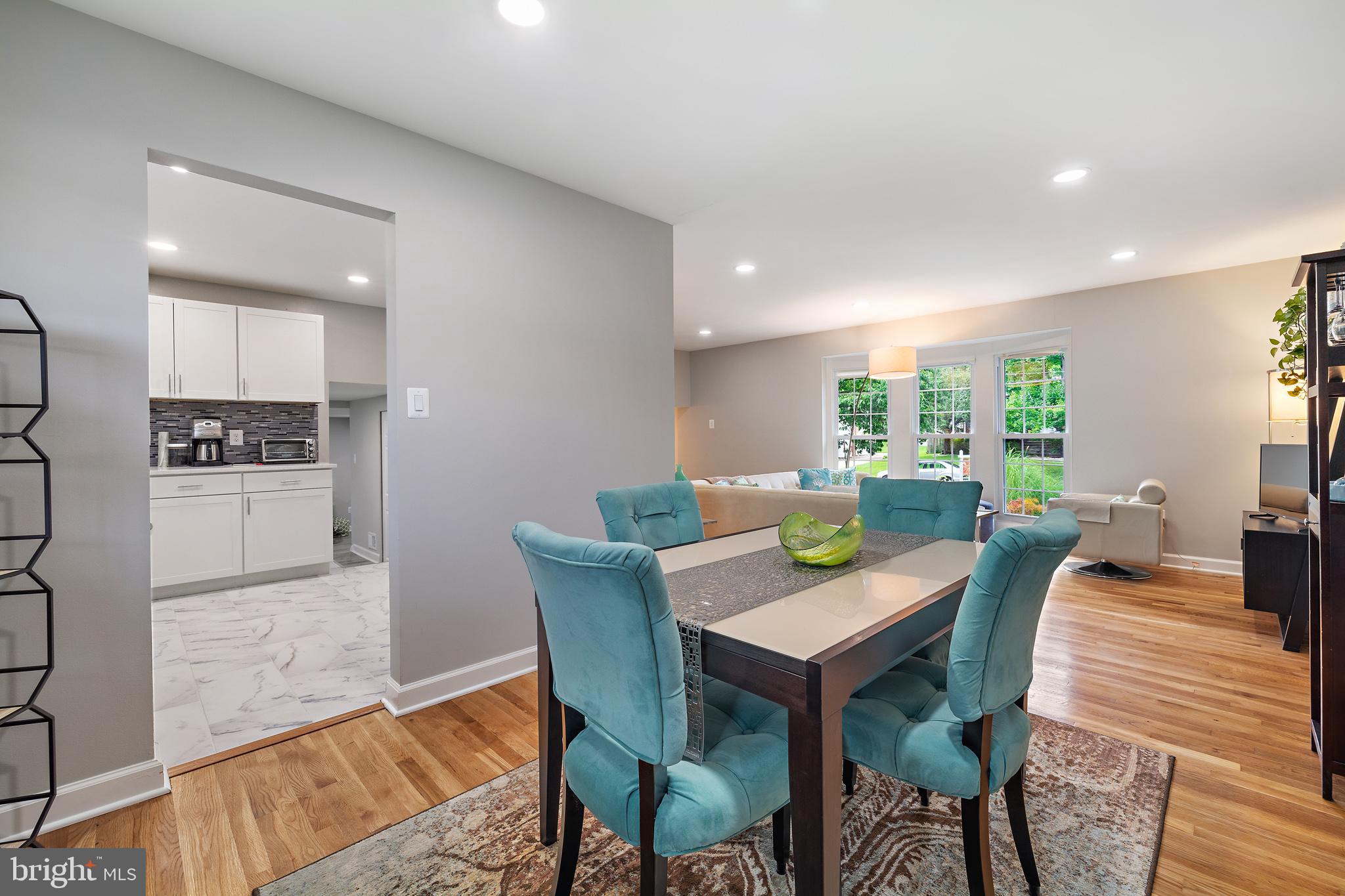 WHEATON VIEW - Residential