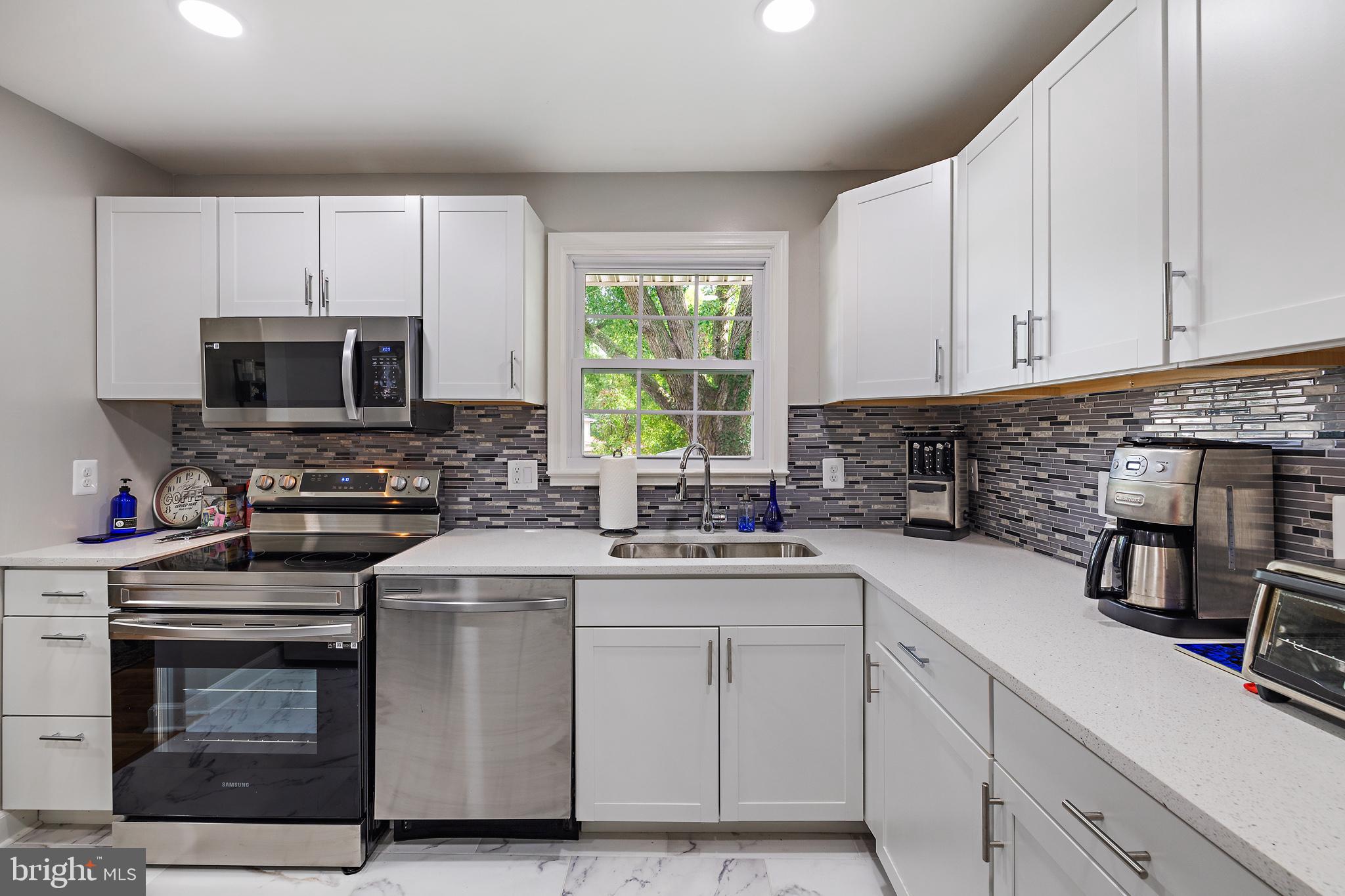 WHEATON VIEW - Residential