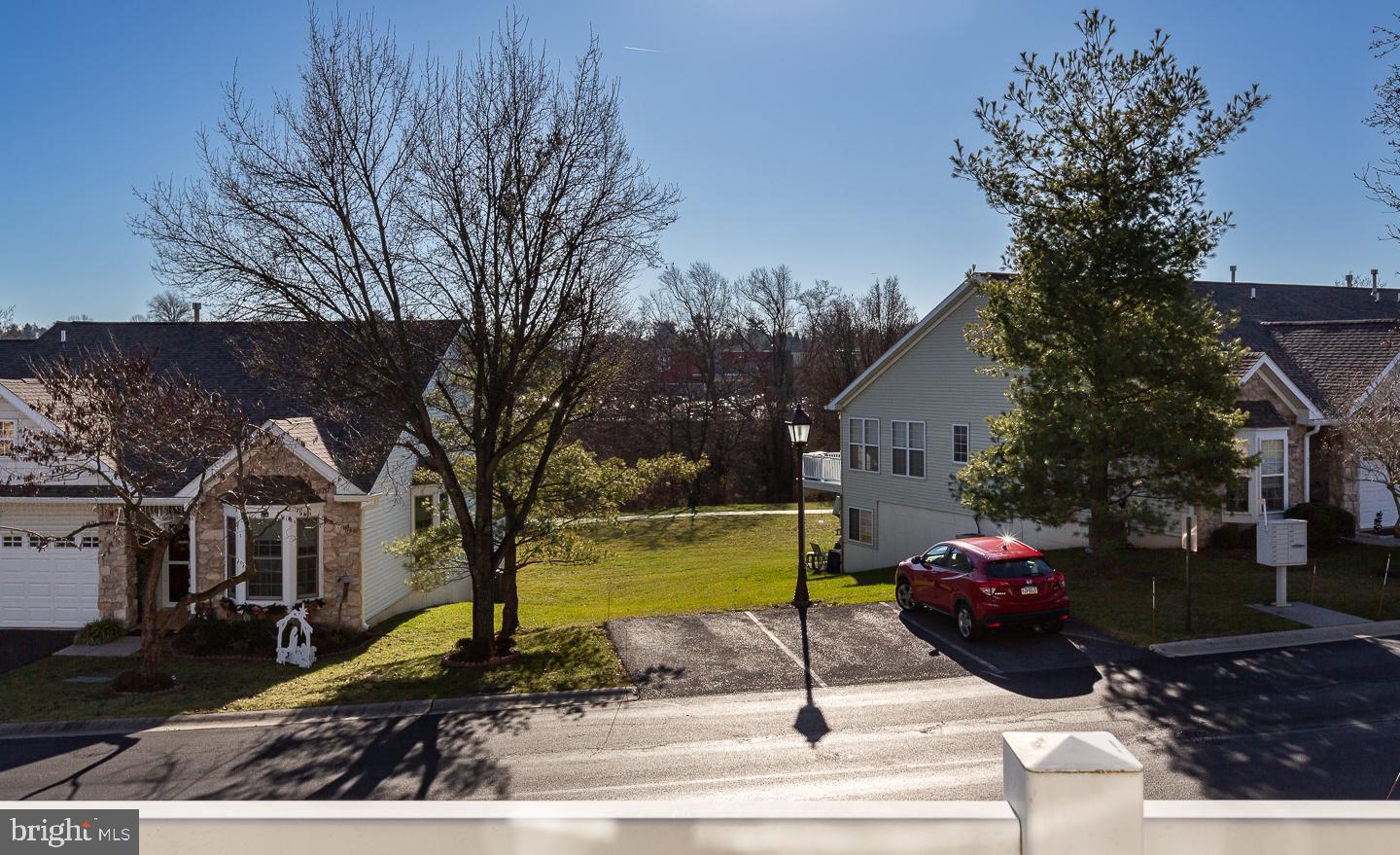 GOLFVIEW - Residential