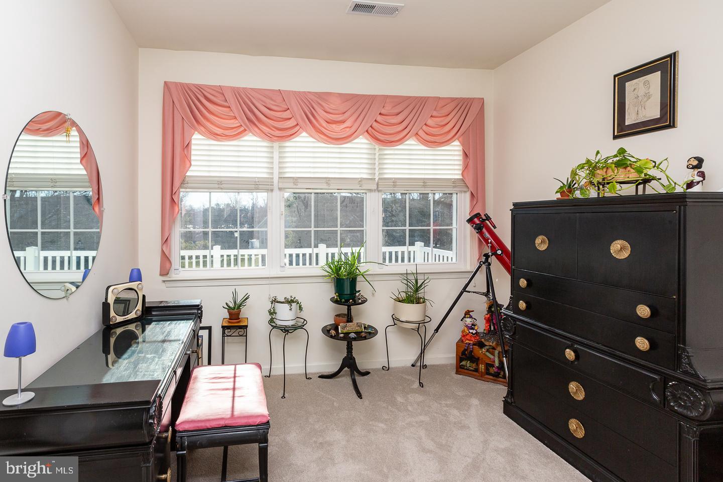 GOLFVIEW - Residential