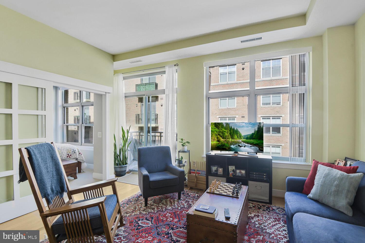 WEST END - Residential