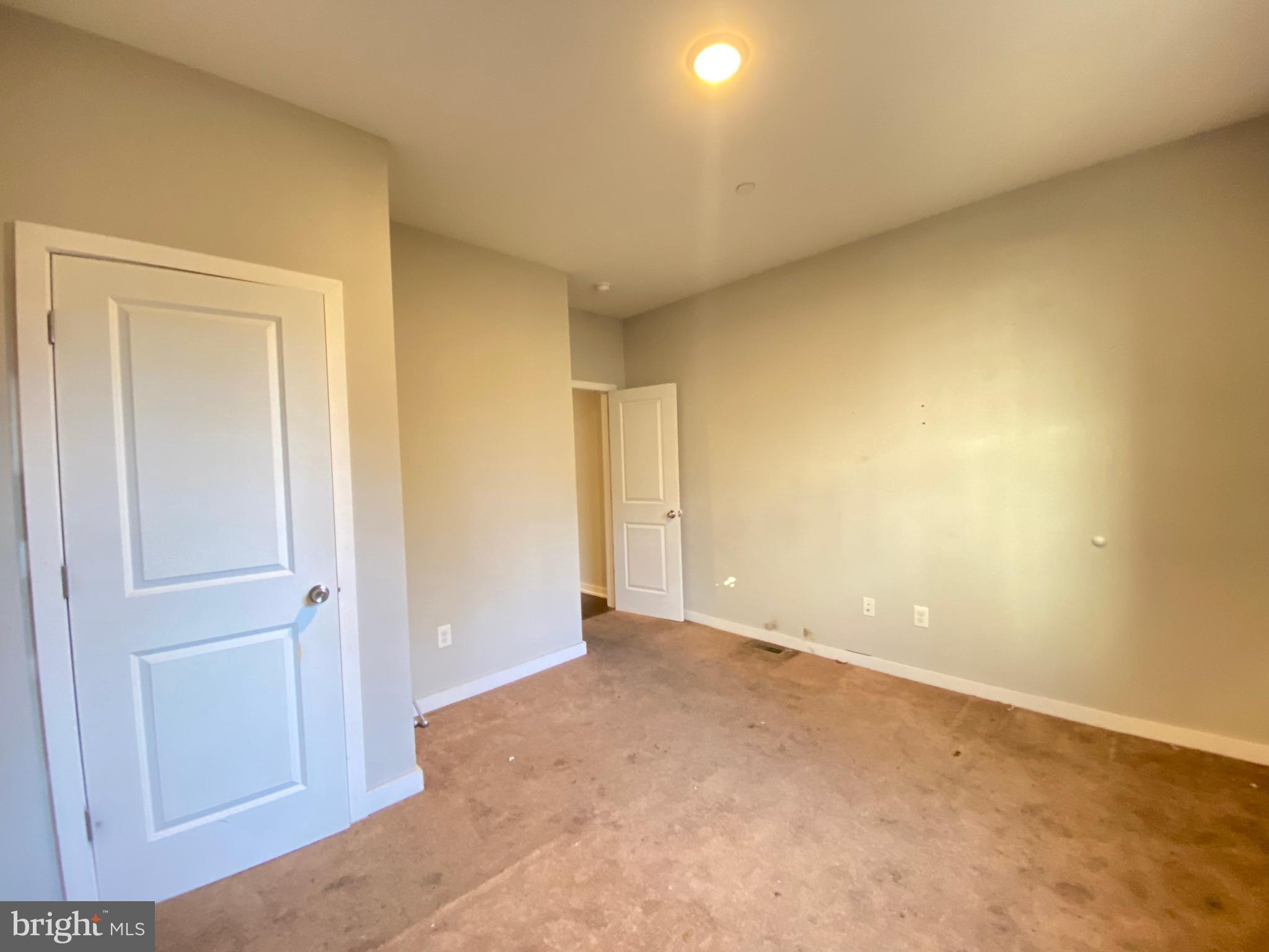 TEMPLE UNIVERSITY - Residential Lease