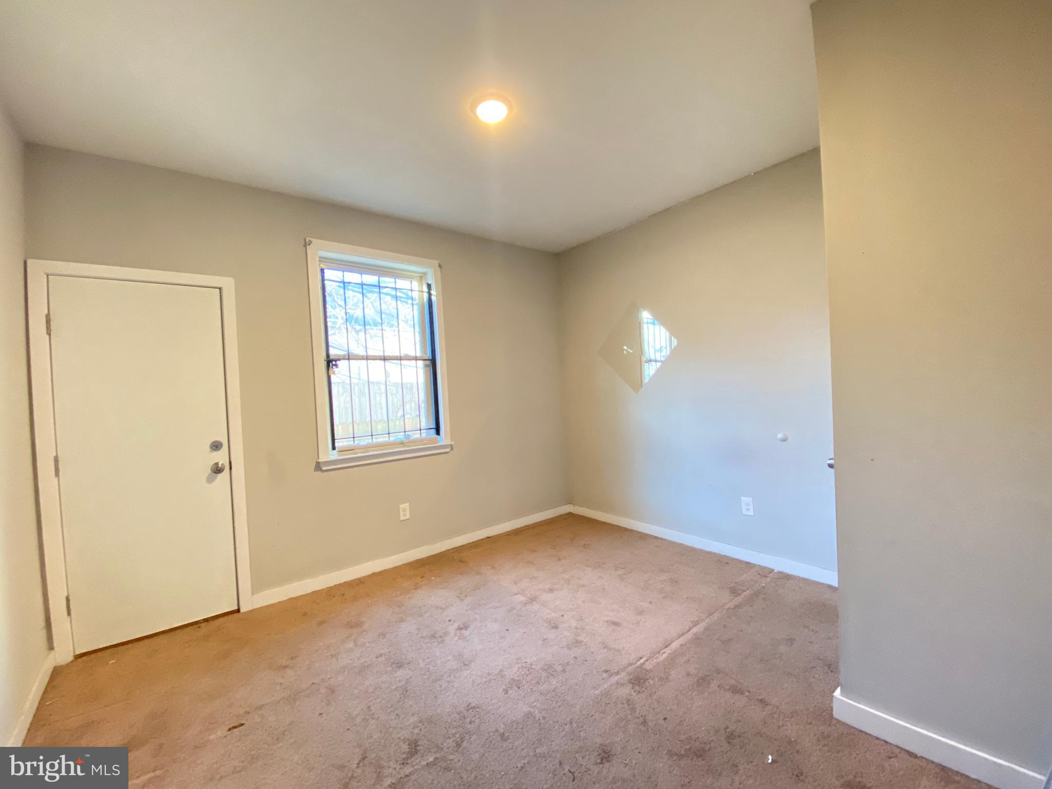 TEMPLE UNIVERSITY - Residential Lease