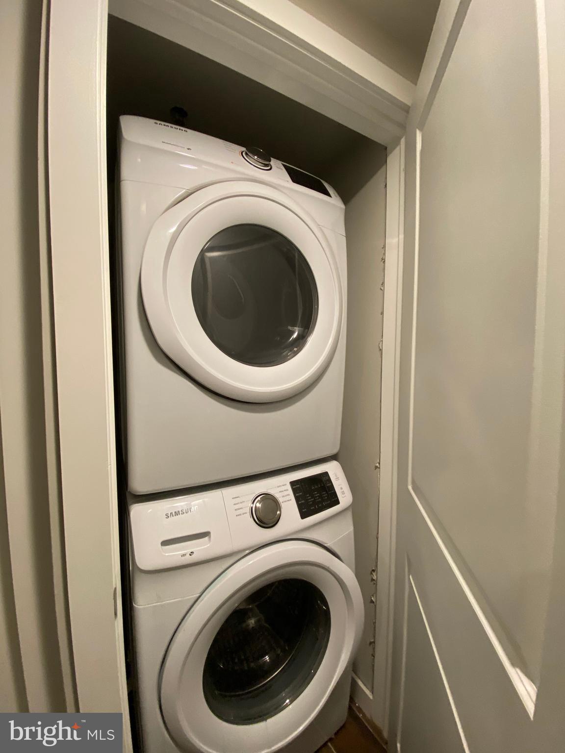 TEMPLE UNIVERSITY - Residential Lease