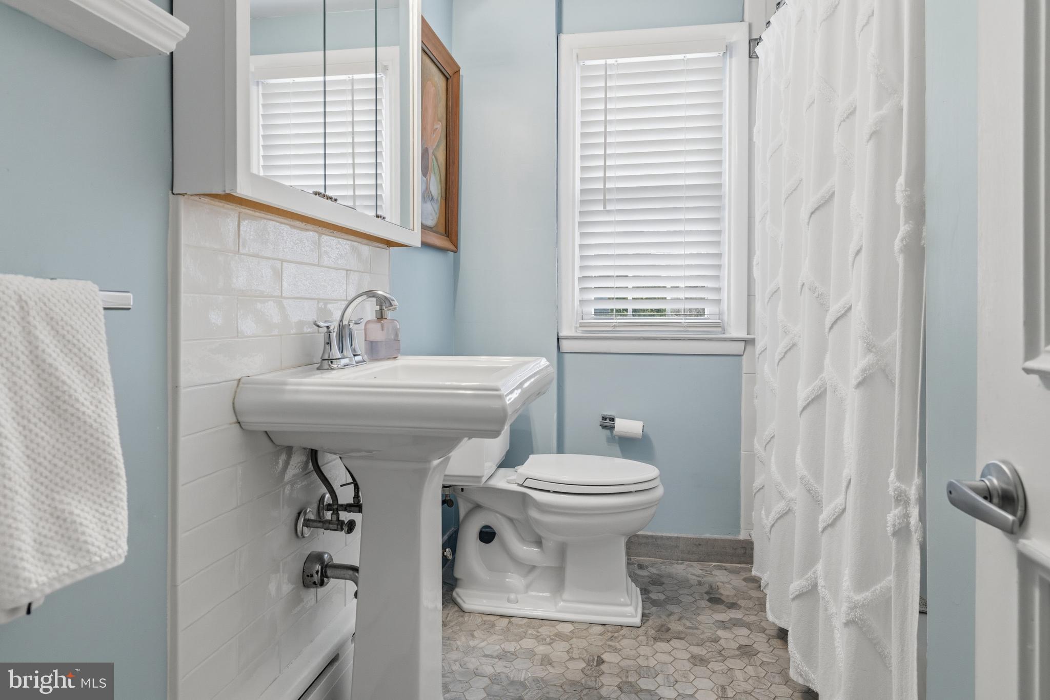 FLOURTOWN - Residential