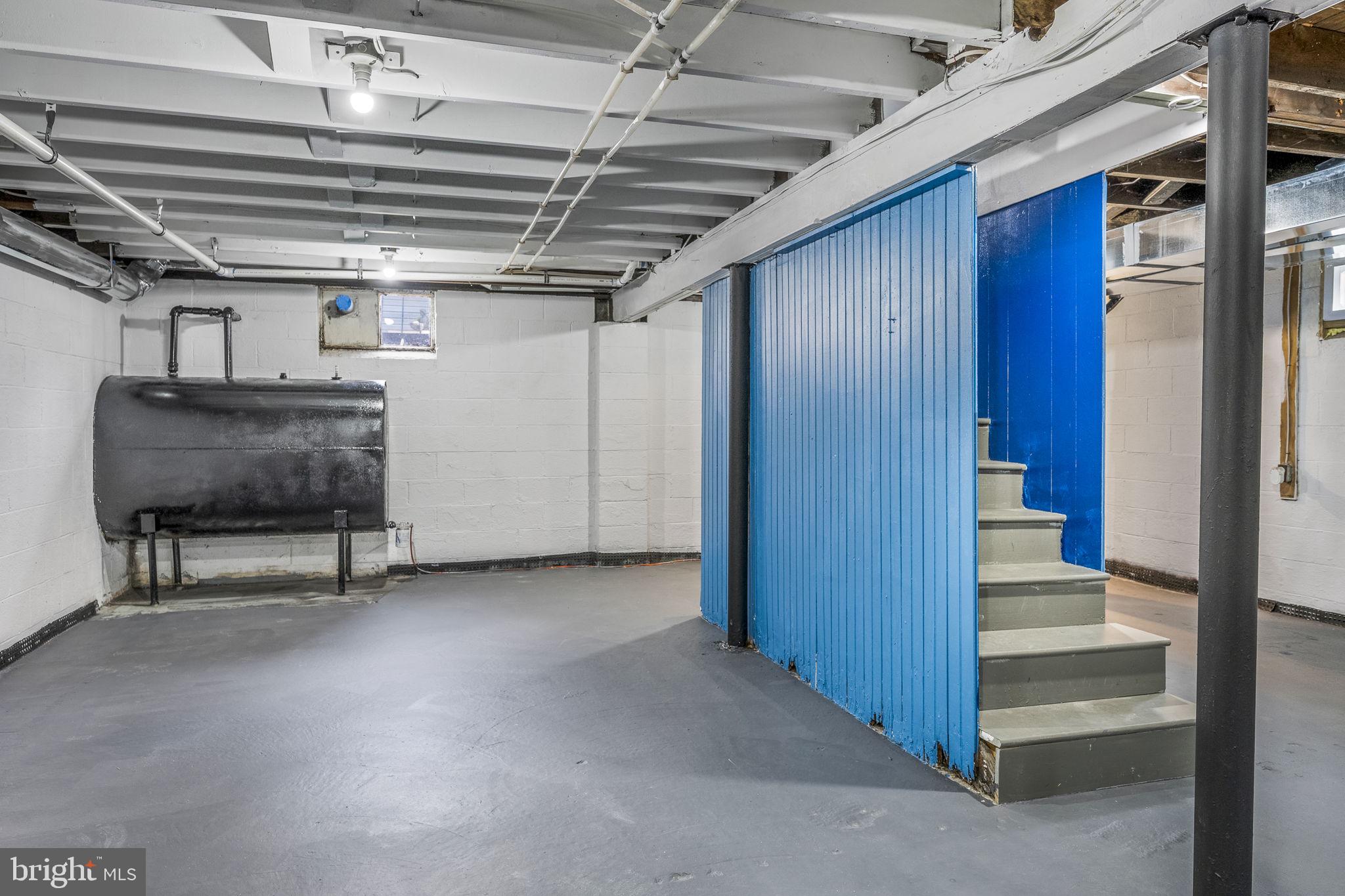 BLACK HORSE - Residential