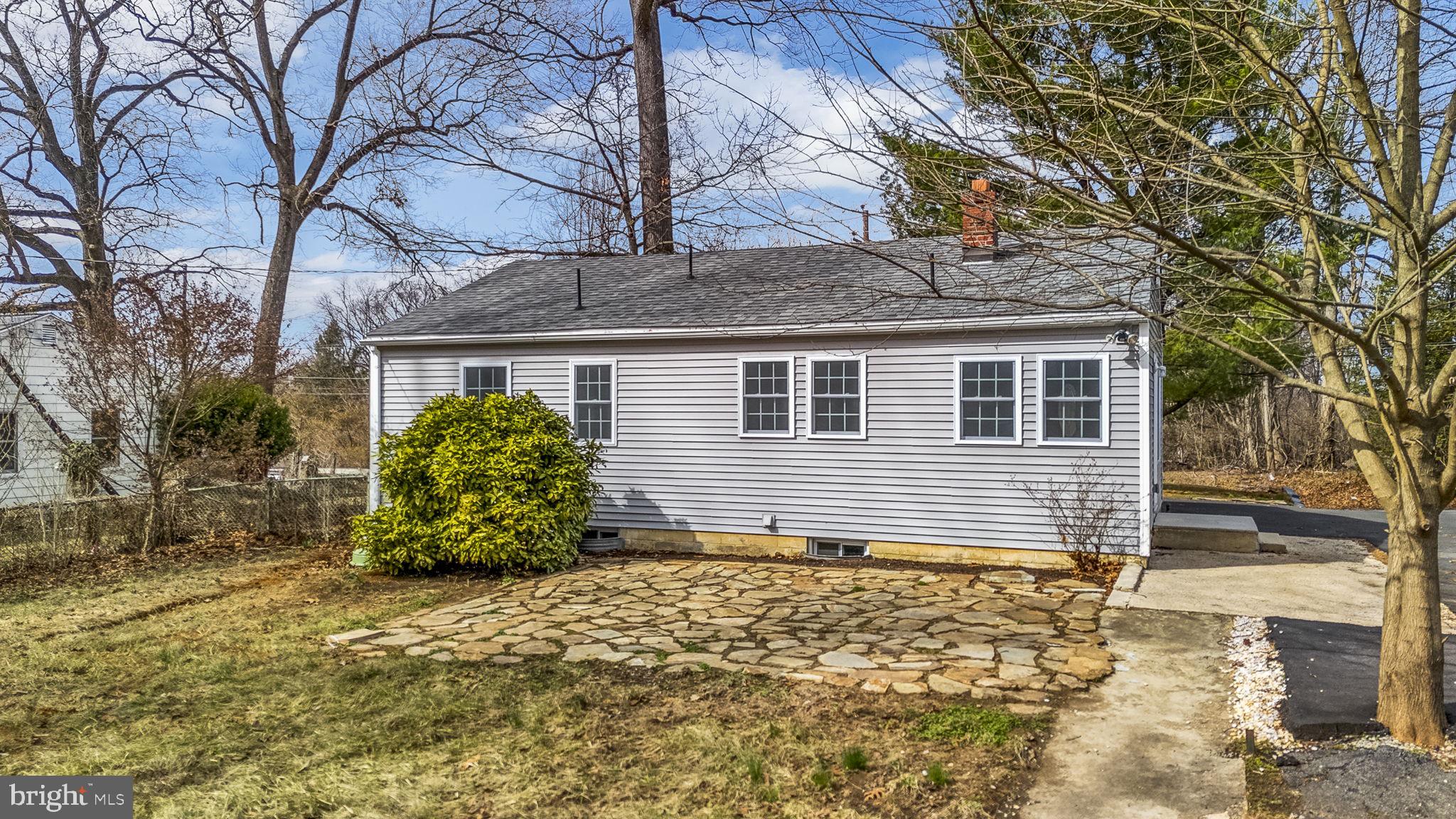 BLACK HORSE - Residential