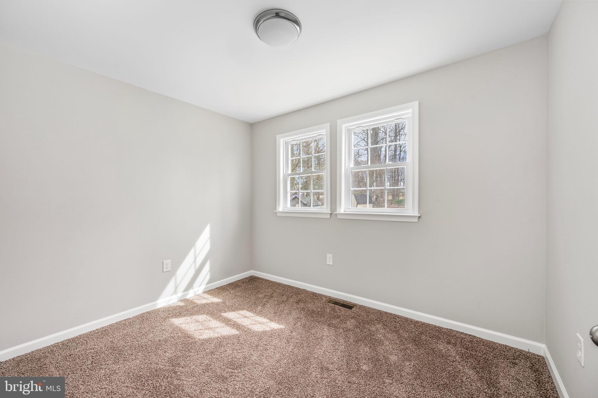 BLACK HORSE - Residential