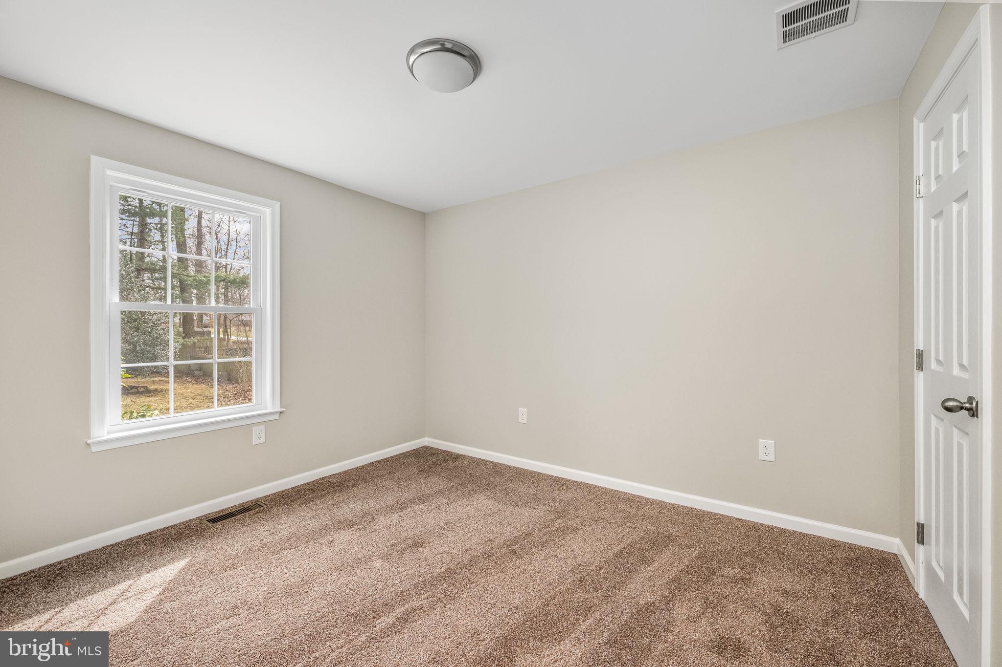 BLACK HORSE - Residential