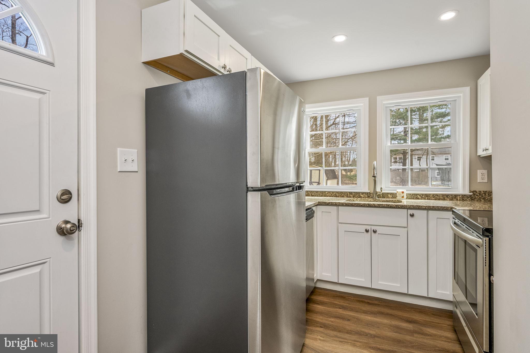 BLACK HORSE - Residential