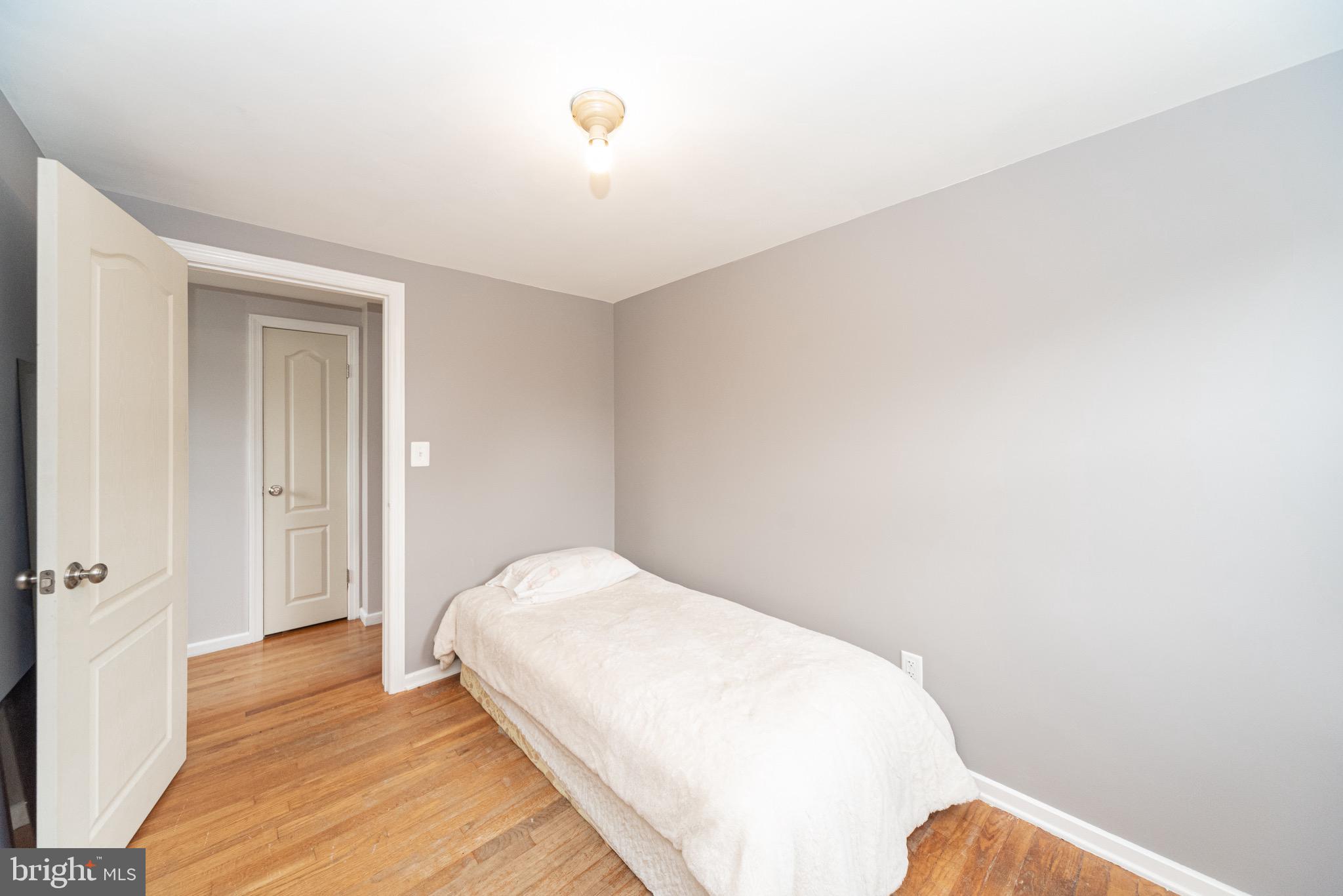 ROSEDALE - Residential