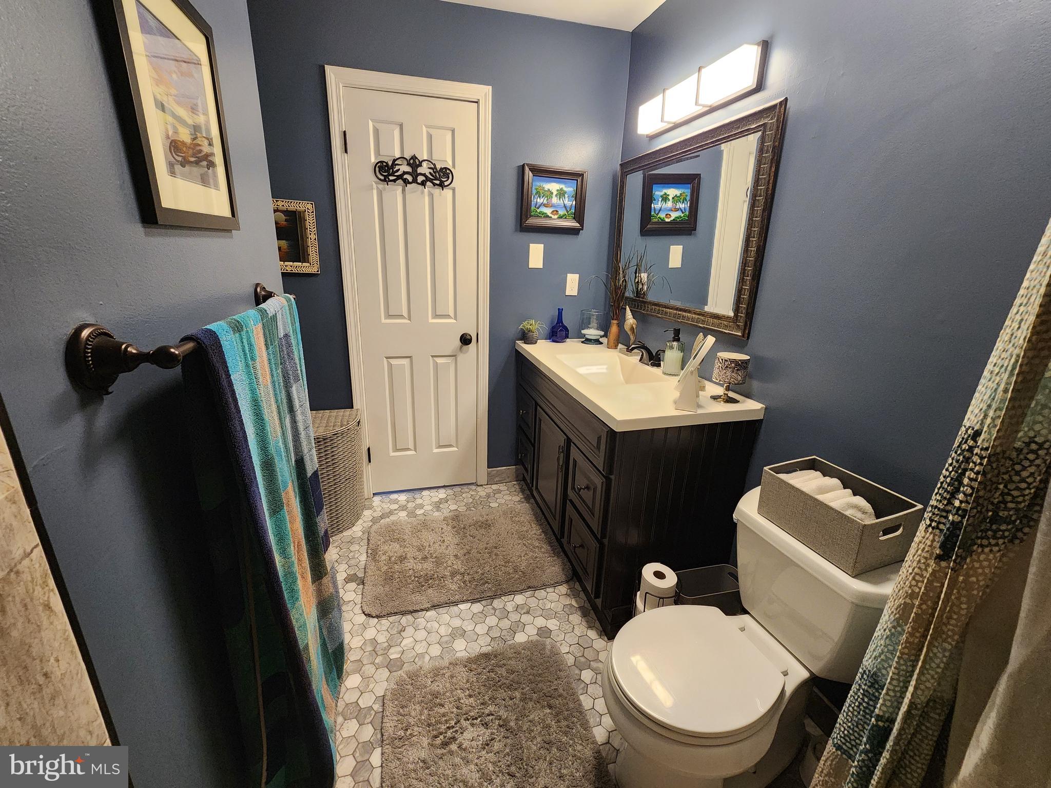 LIBERTY SQUARE - Residential