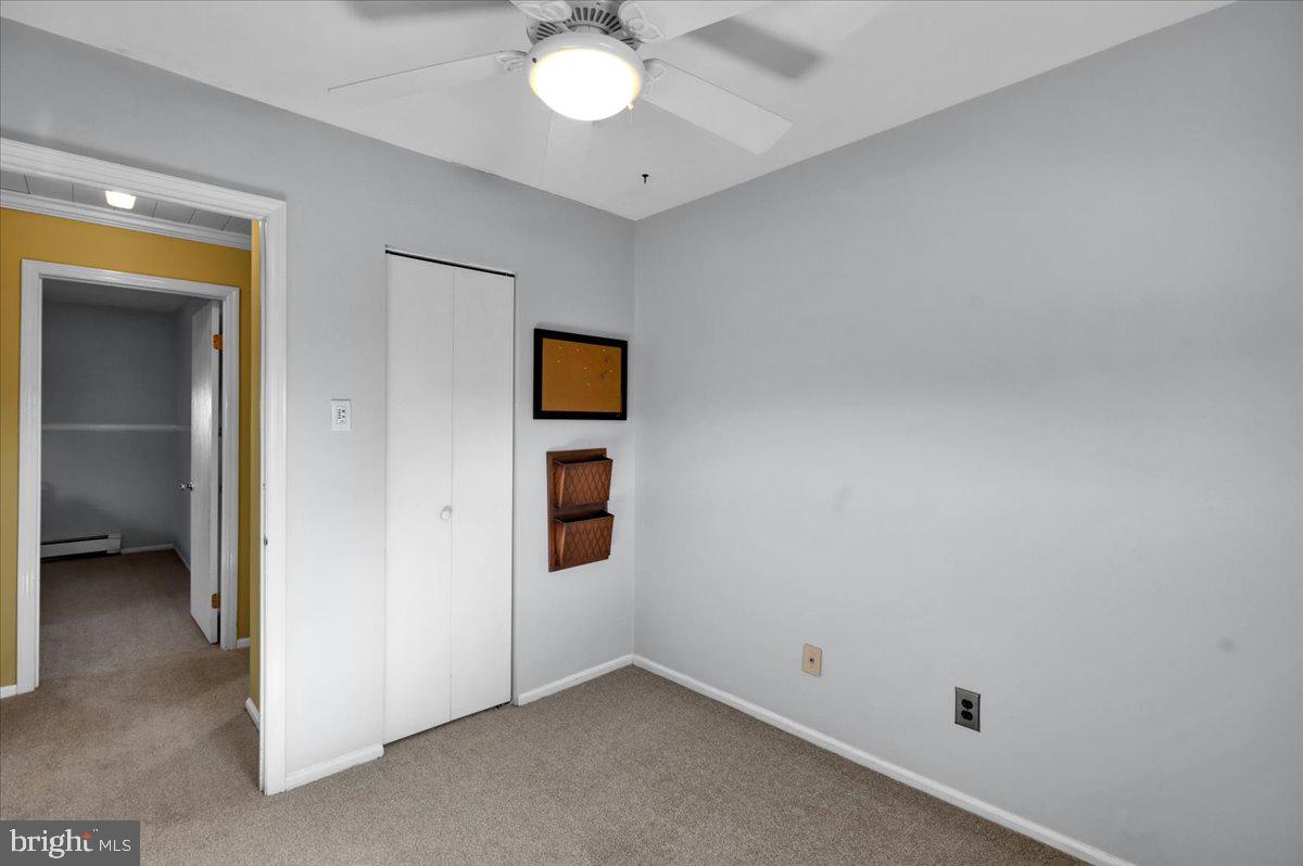 LORANE ORCHARD - Residential