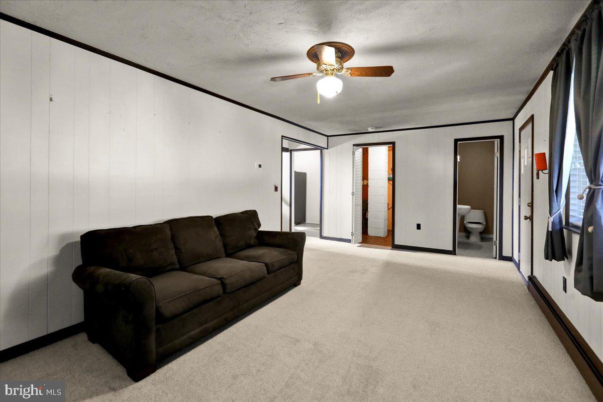 LORANE ORCHARD - Residential