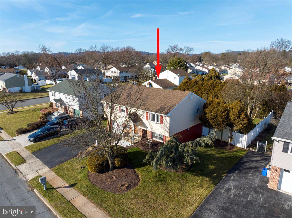 LORANE ORCHARD - Residential