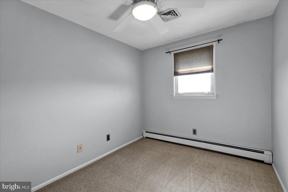 LORANE ORCHARD - Residential