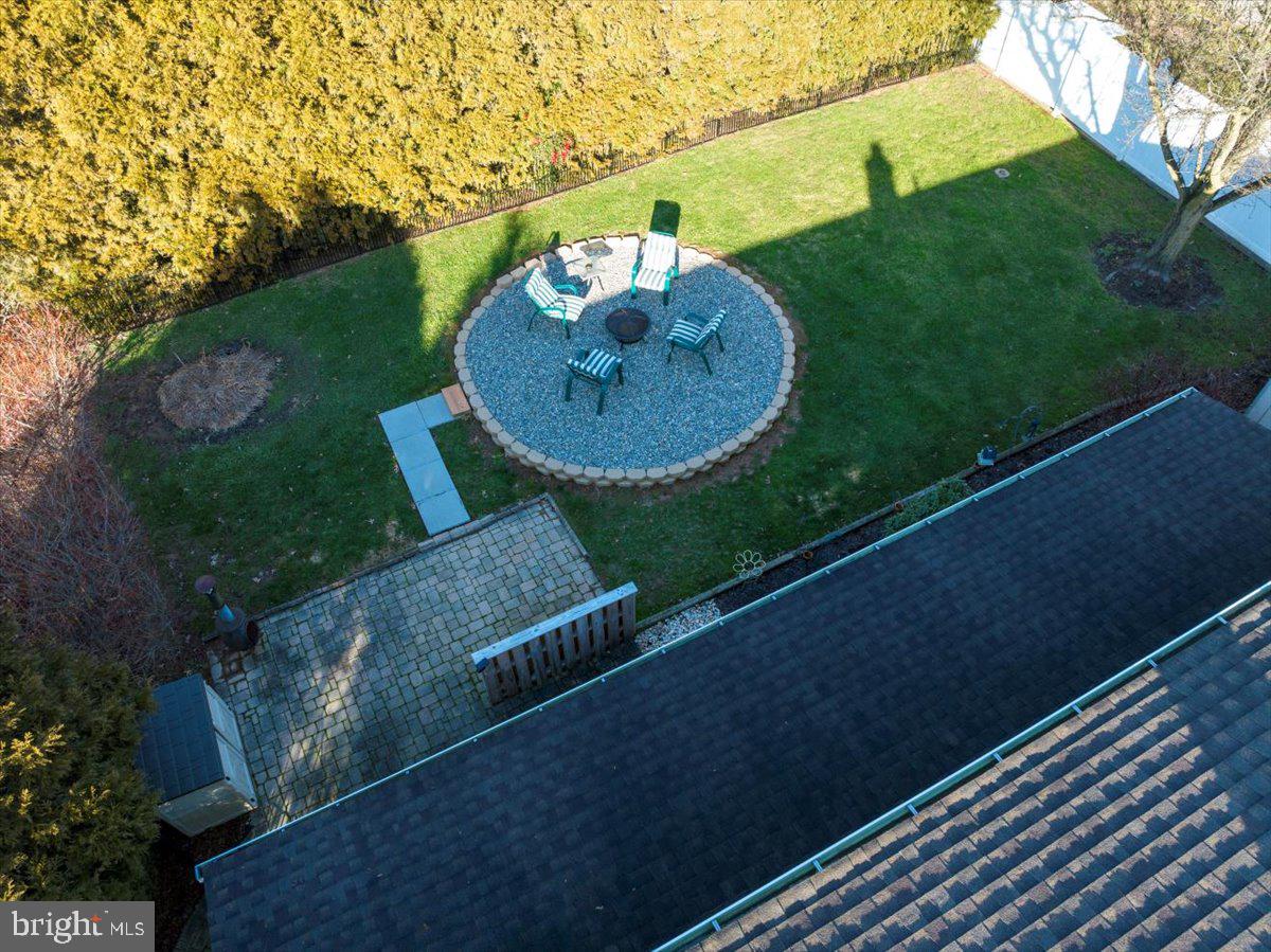 LORANE ORCHARD - Residential