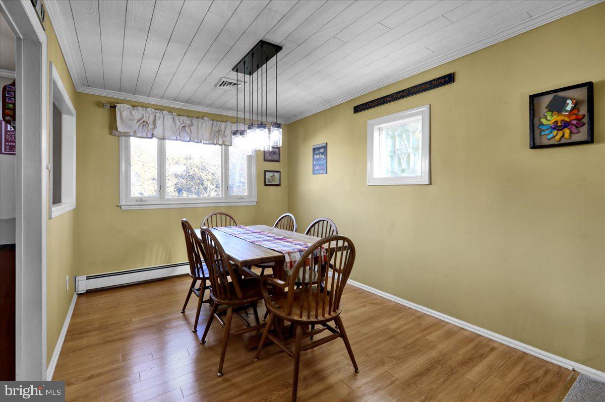 LORANE ORCHARD - Residential