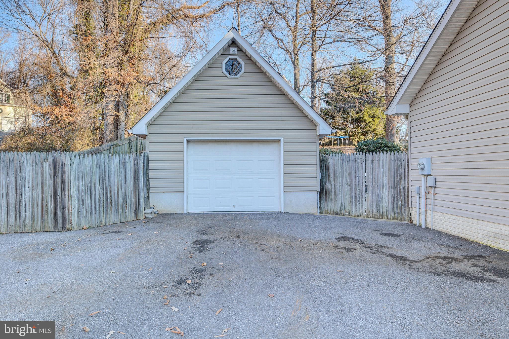 CALVERT BEACH ESTATES - Residential