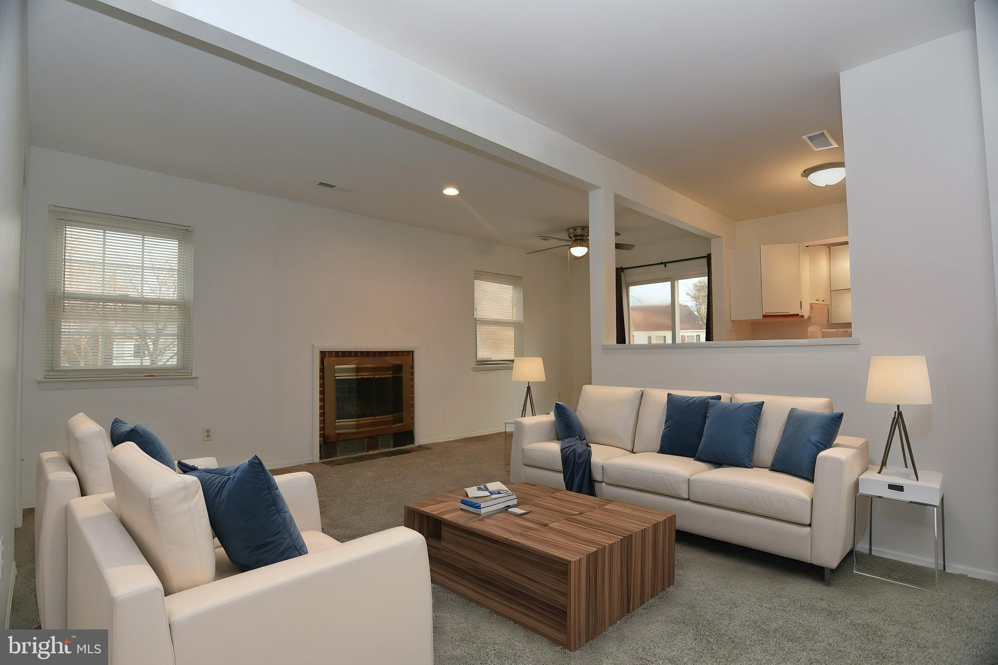 AUTUMN WOODS - Residential Lease