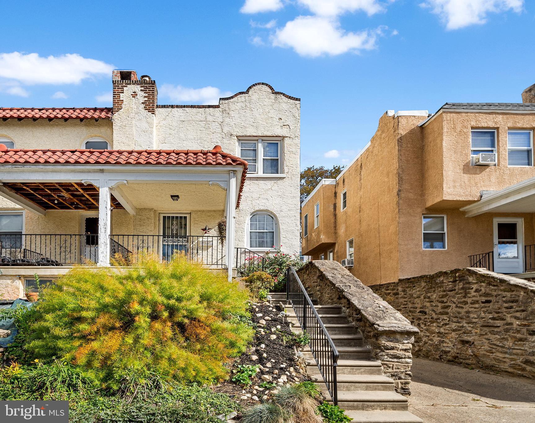 EAST FALLS - Residential