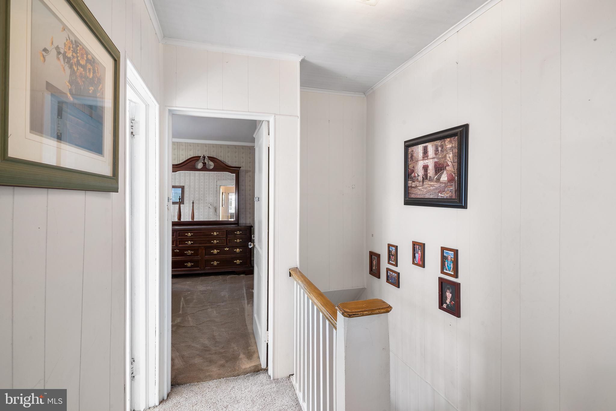 EAST FALLS - Residential