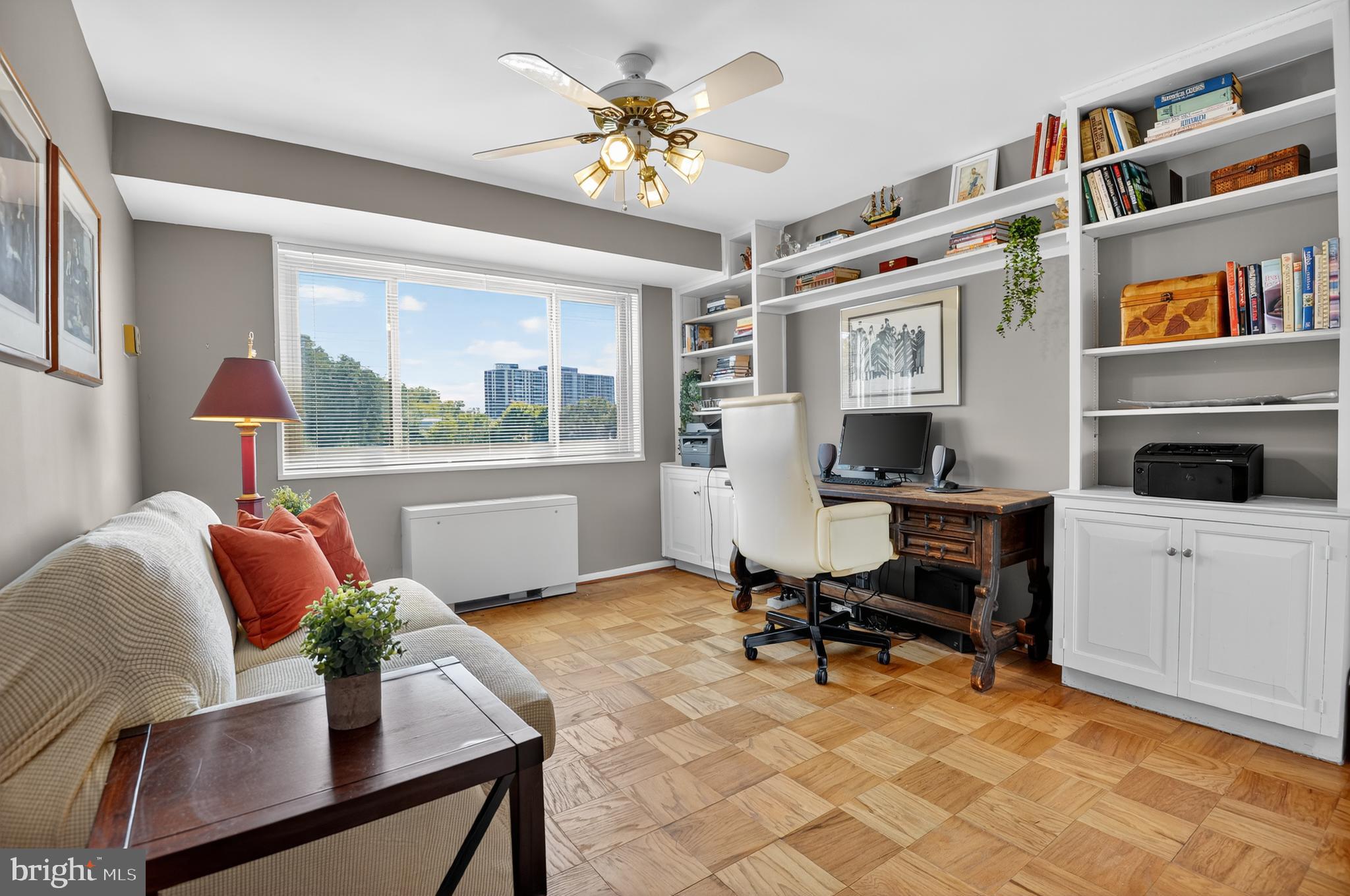 KENWOOD HOUSE - Residential Lease