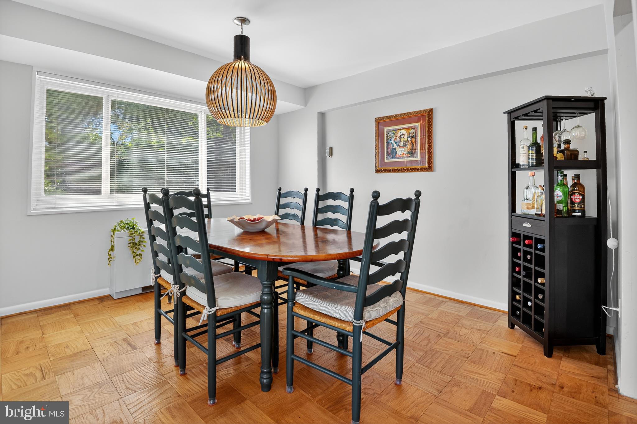 KENWOOD HOUSE - Residential Lease