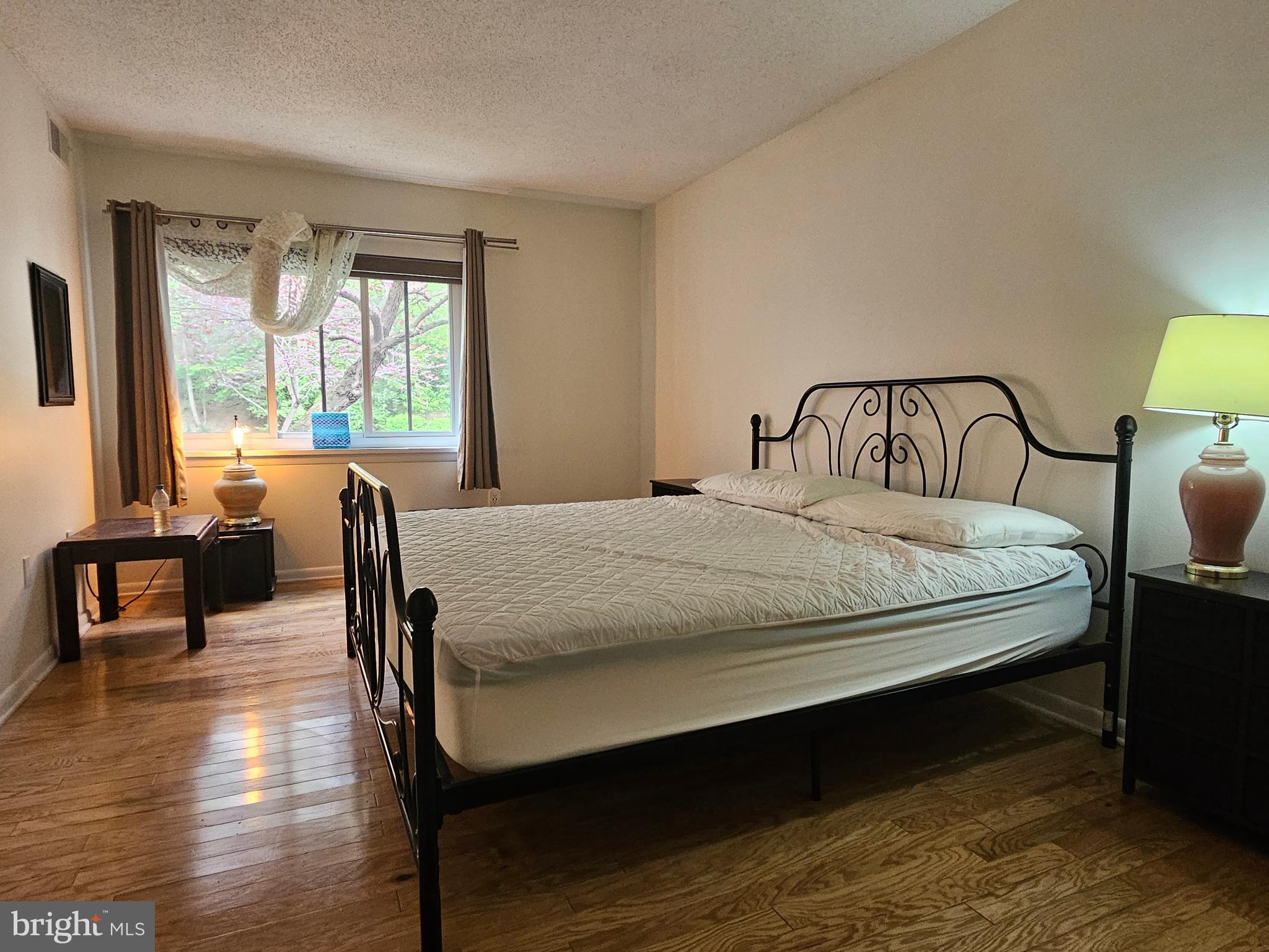 SPRINGWOOD - Residential Lease