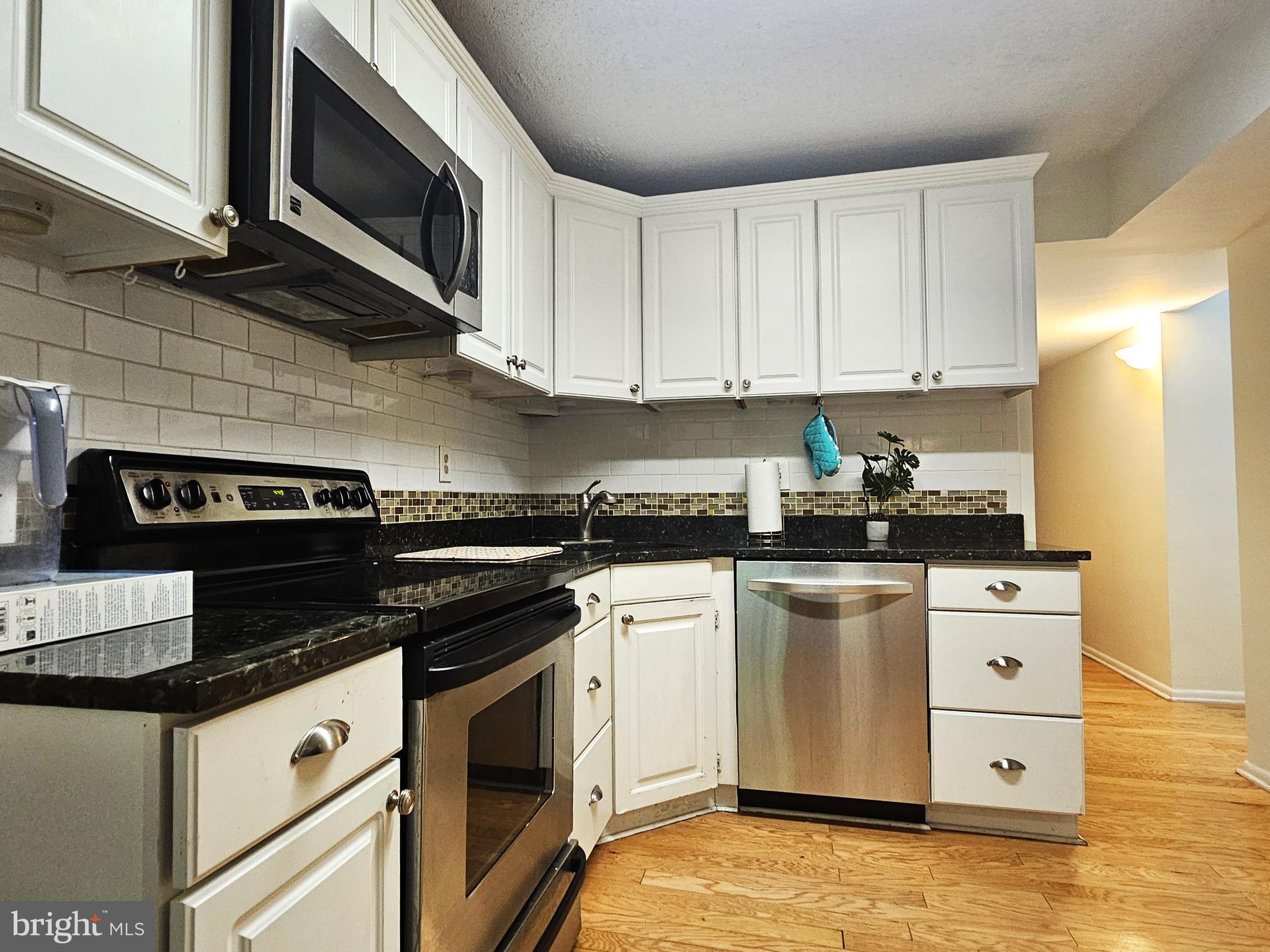 SPRINGWOOD - Residential Lease