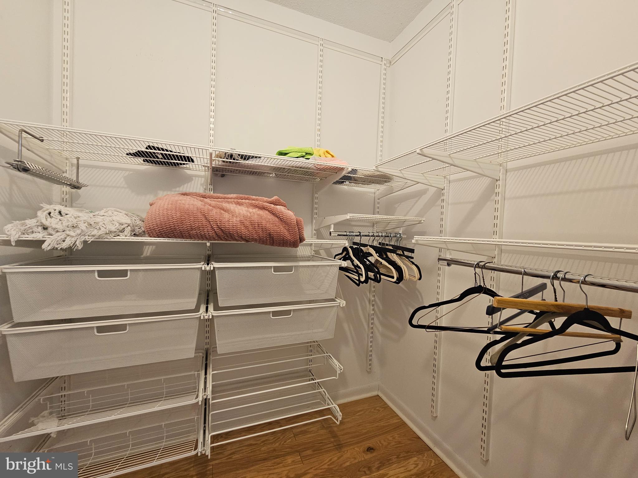 SPRINGWOOD - Residential Lease