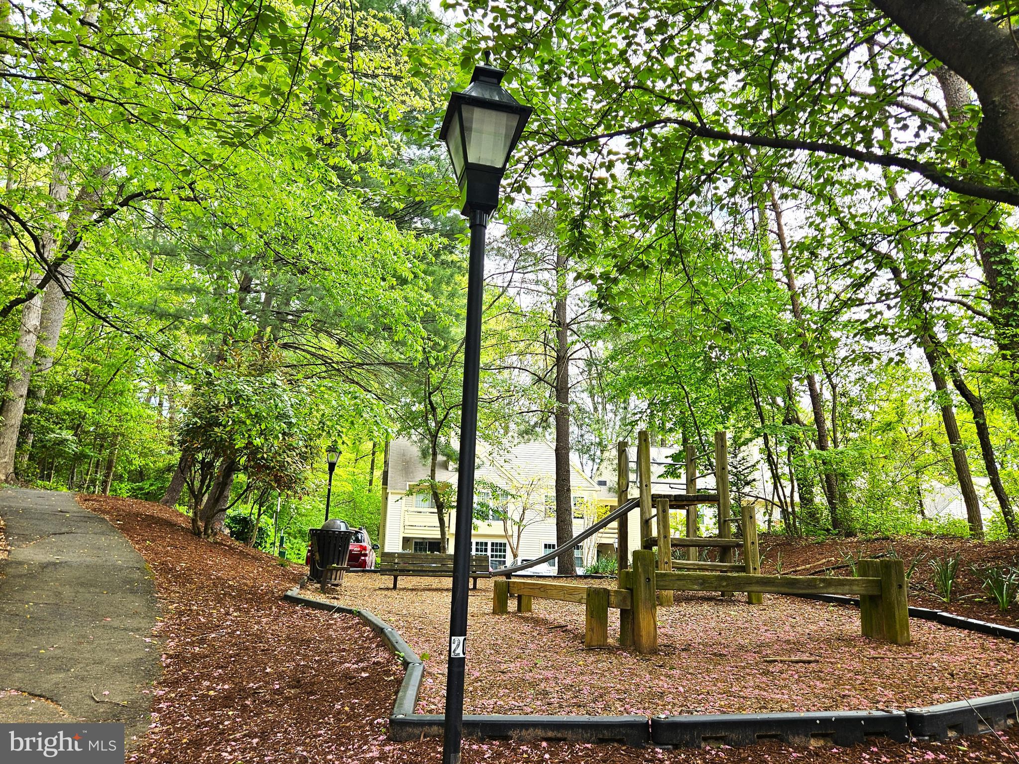 SPRINGWOOD - Residential Lease