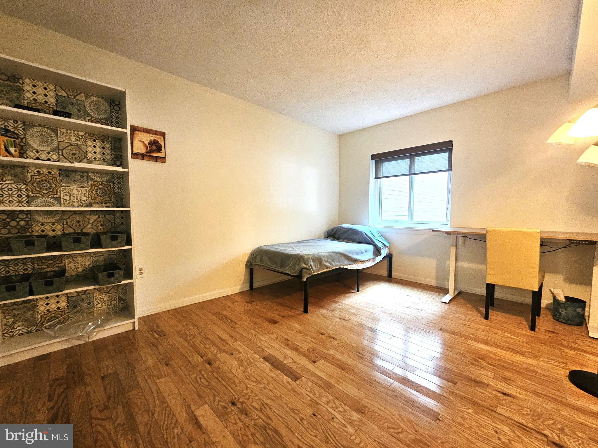 SPRINGWOOD - Residential Lease