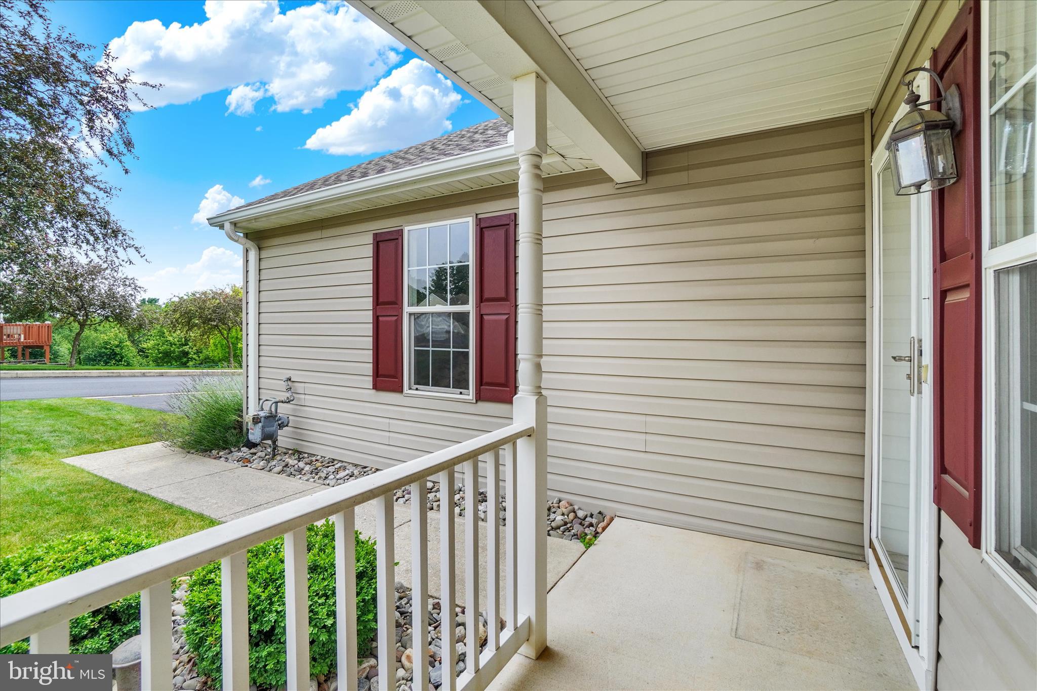 202 EQUINE COVE