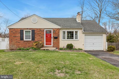 Photo of 367 Windsor Avenue, HATBORO, PA 19040 (MLS # PAMC2172400)