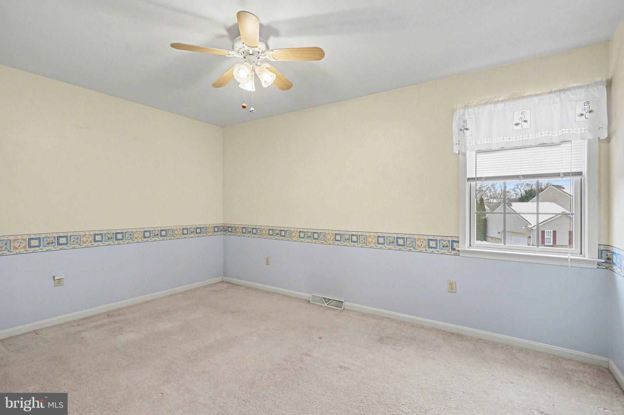 SUMMER HOUSE FARMS - Residential