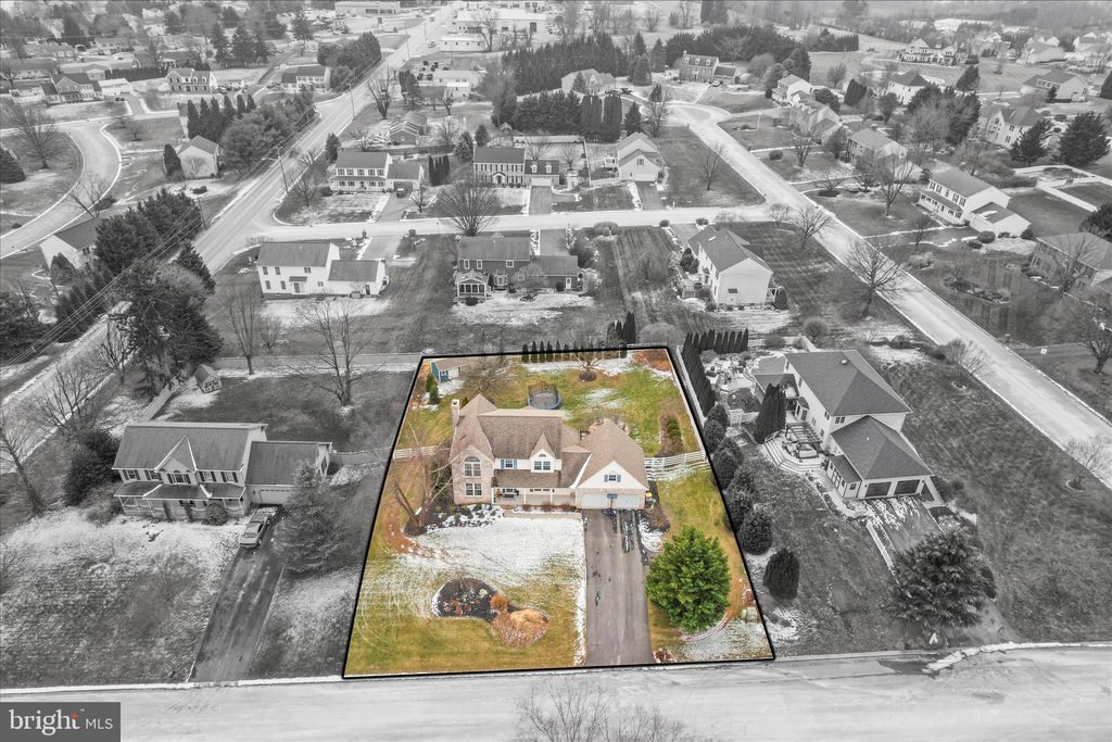 Photo of 4 Holiday Drive, SHREWSBURY, PA 17361 (MLS # PAYK2095546)