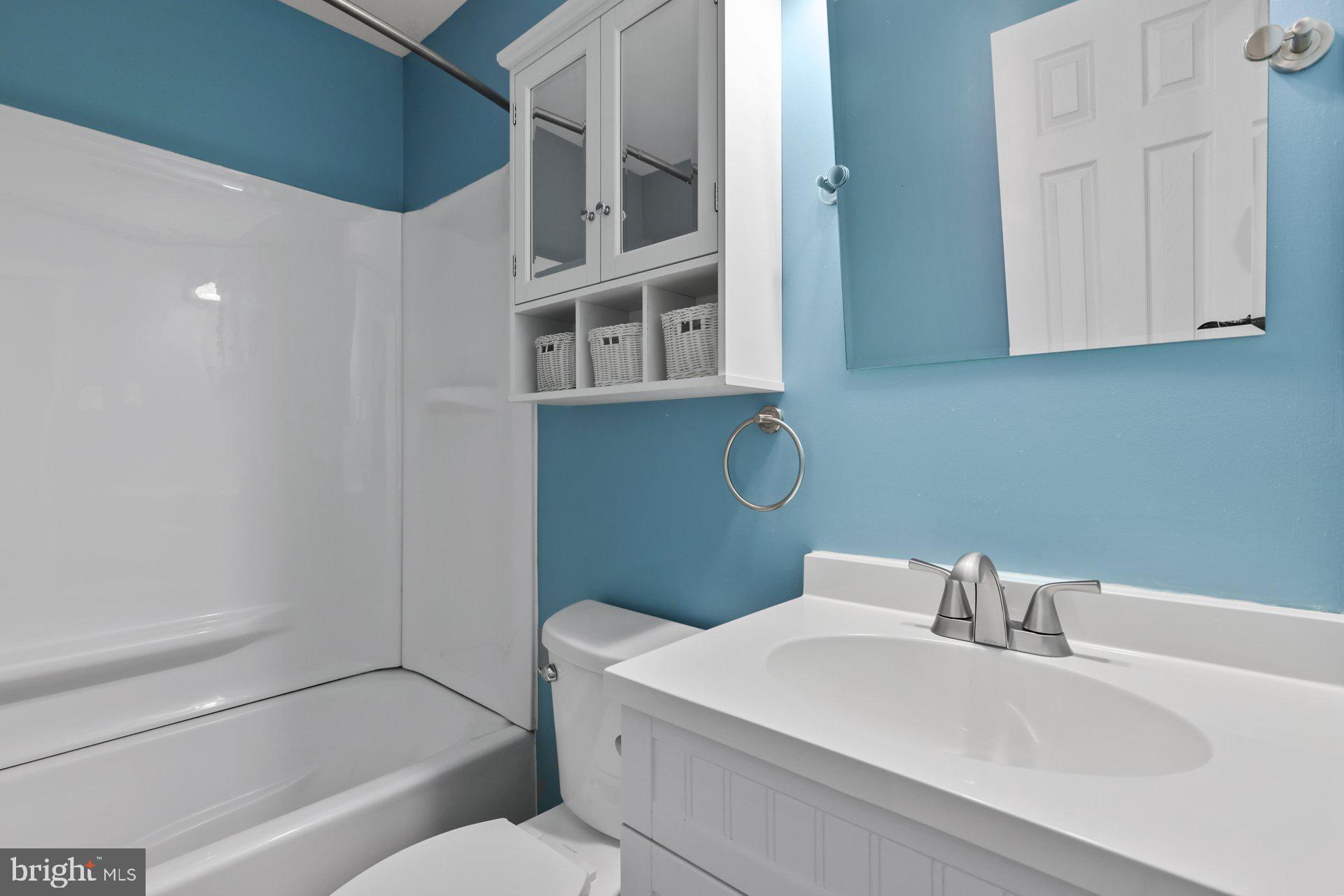 RED HILL - Residential