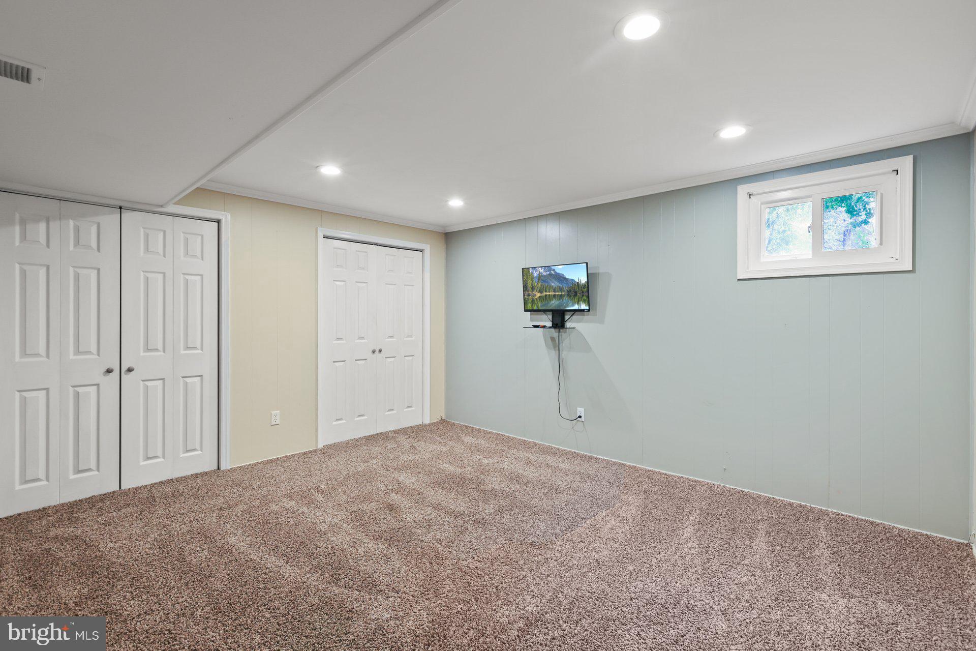 RED HILL - Residential