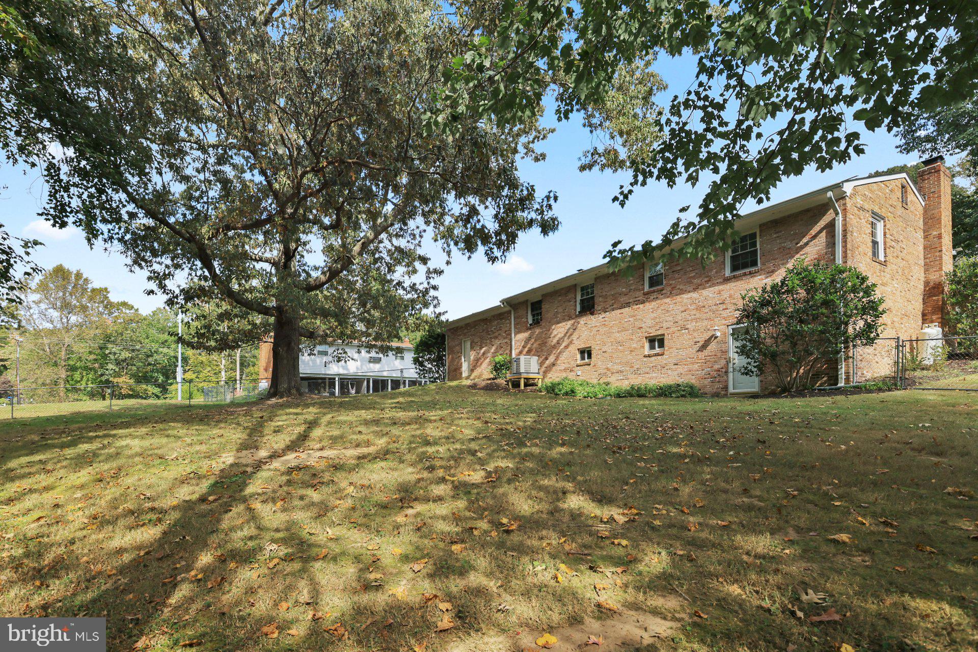 RED HILL - Residential