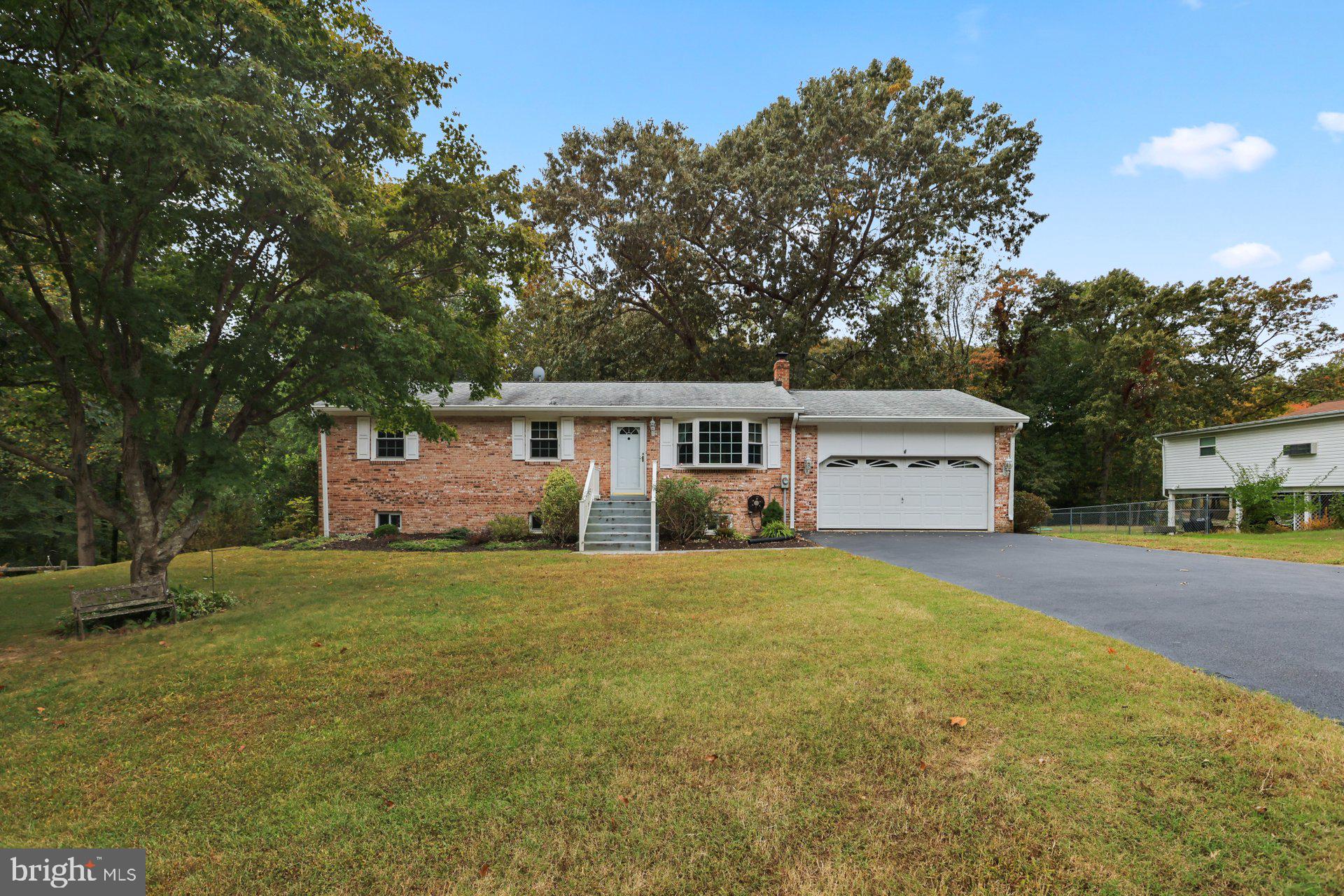 RED HILL - Residential