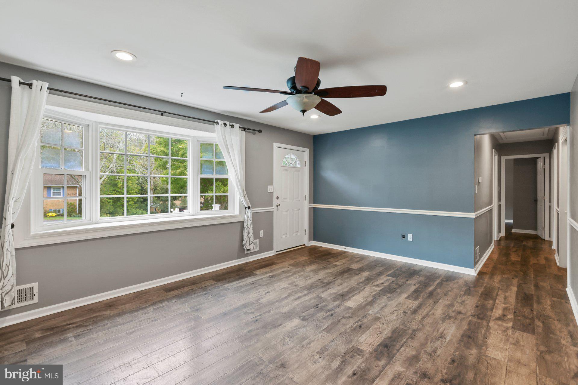 RED HILL - Residential