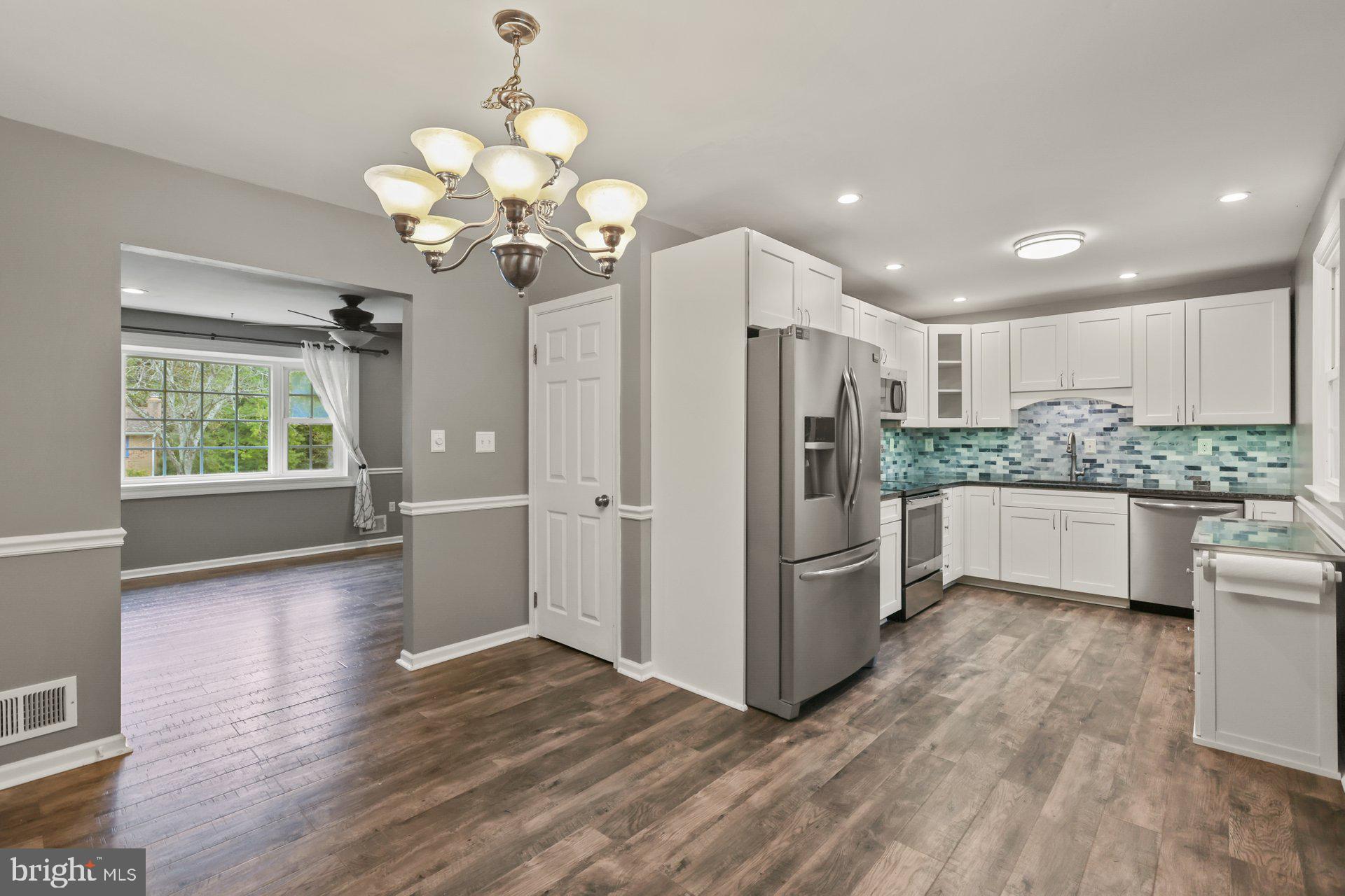 RED HILL - Residential