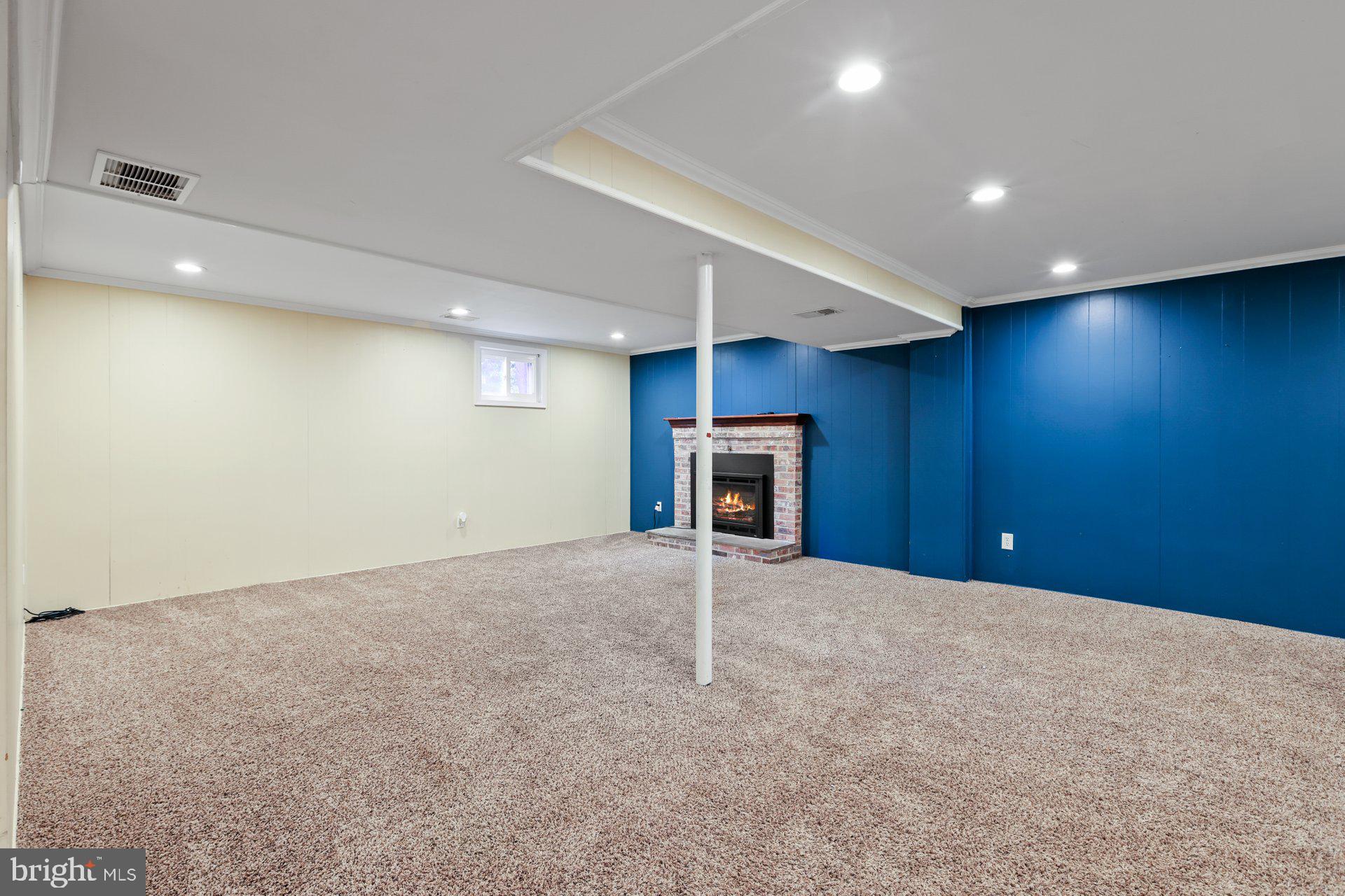 RED HILL - Residential